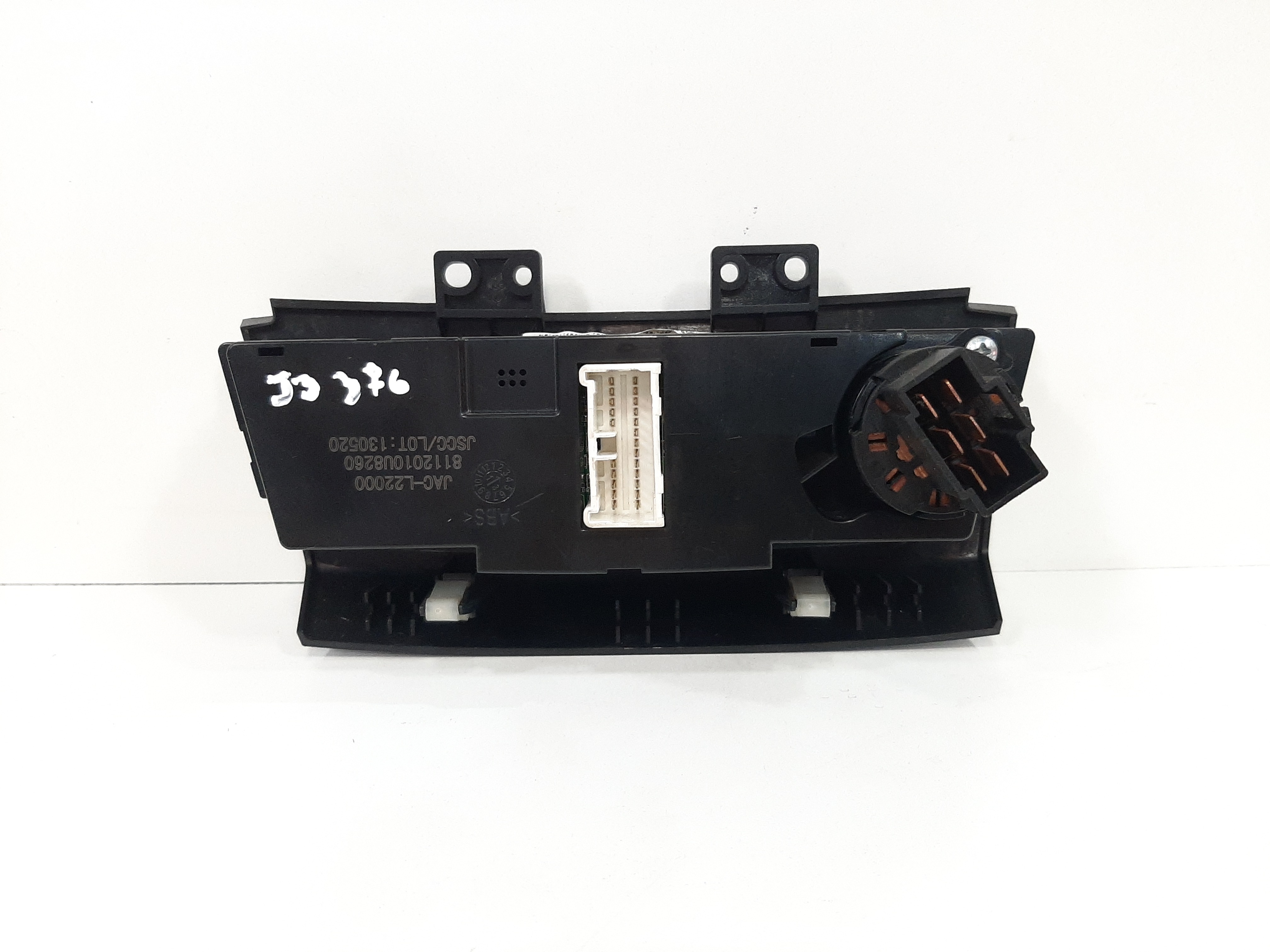 Comando Ar Condicionado Jac J3 Turin 14 A 2016 8112010u8260 9