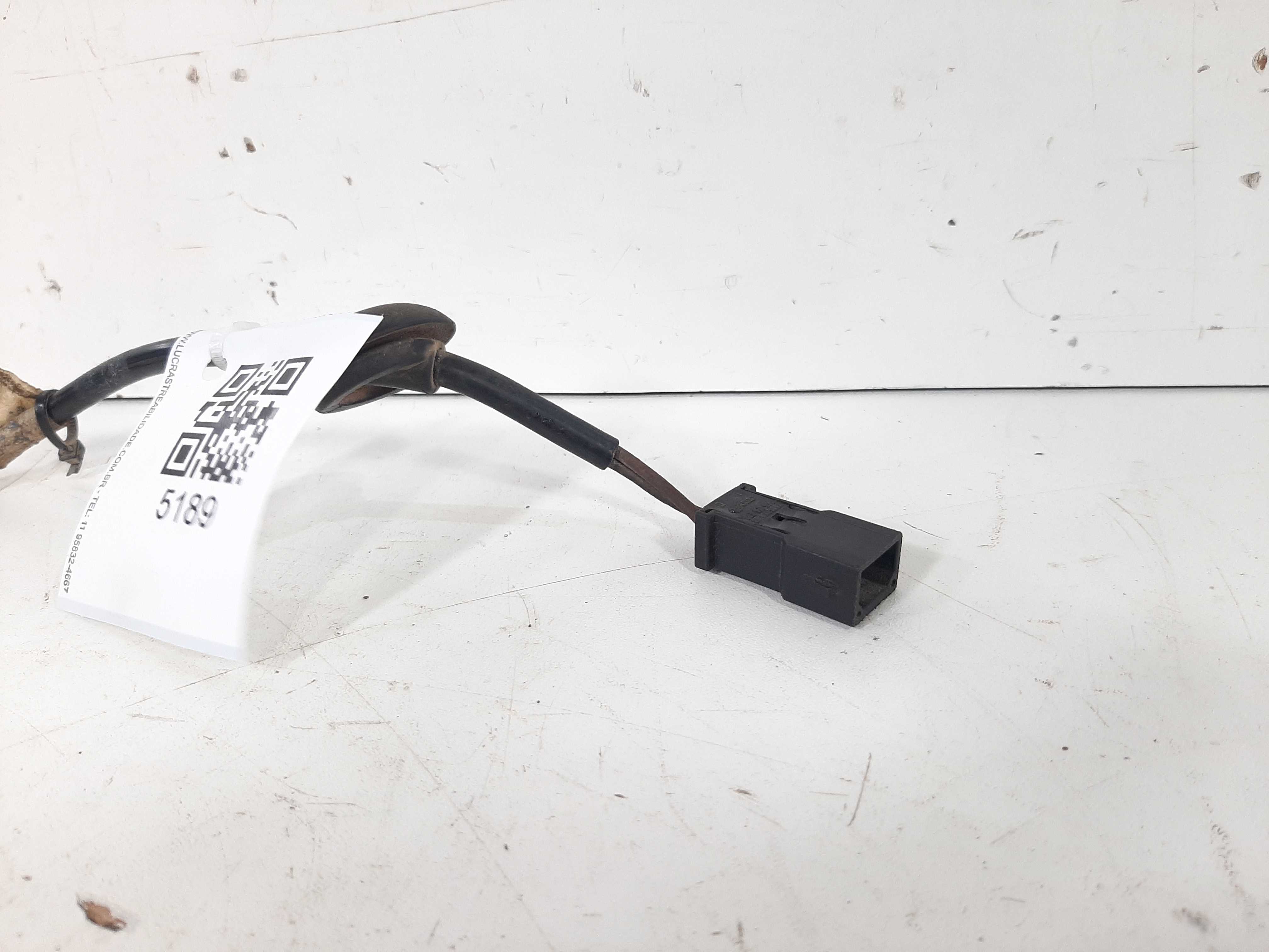 Sensor Abs Dianteiro Direito Passat Golf 1999 2000 A 2005 5
