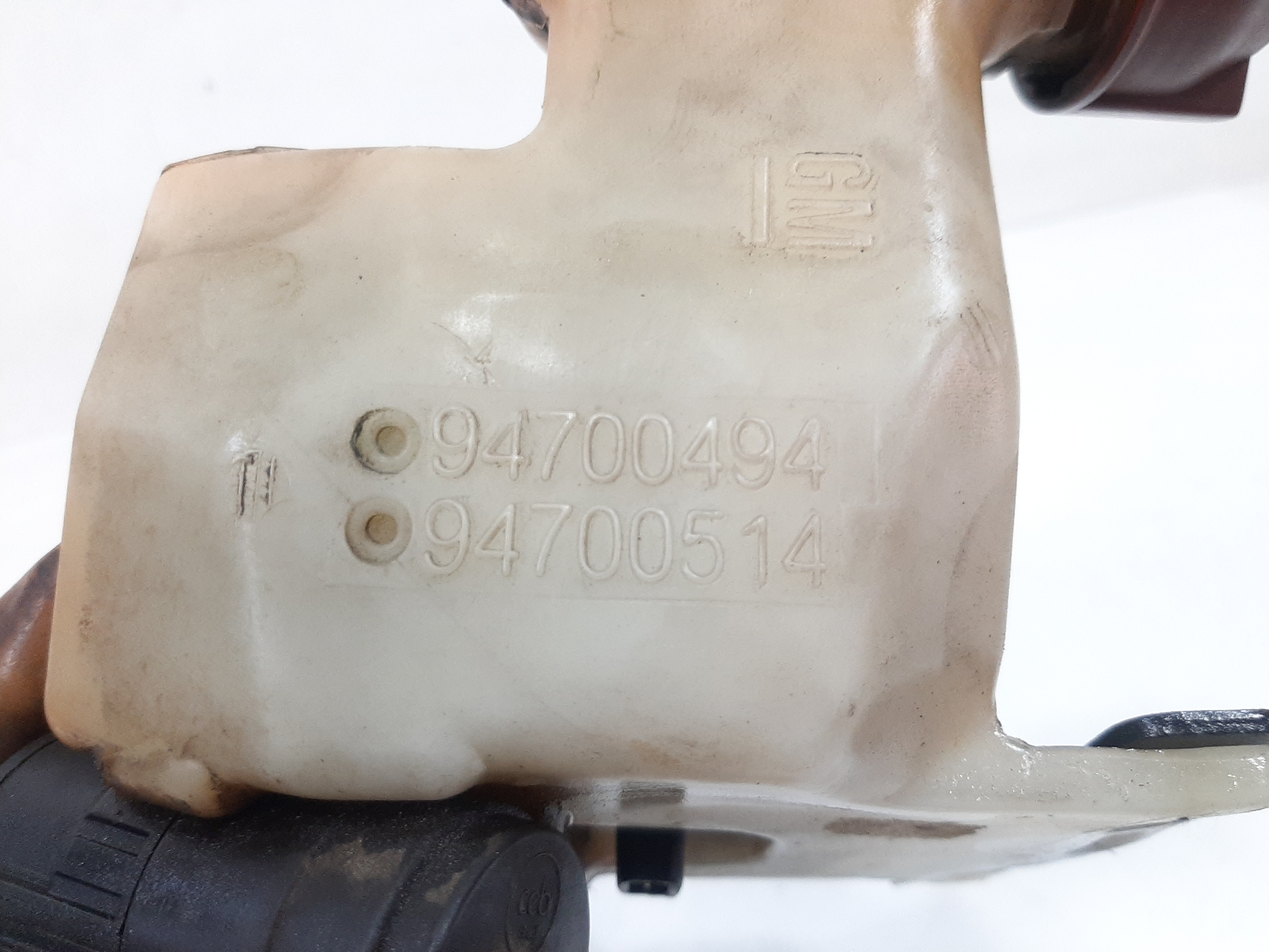 Reservatorio de gasolina de partida fria vectra 385 10
