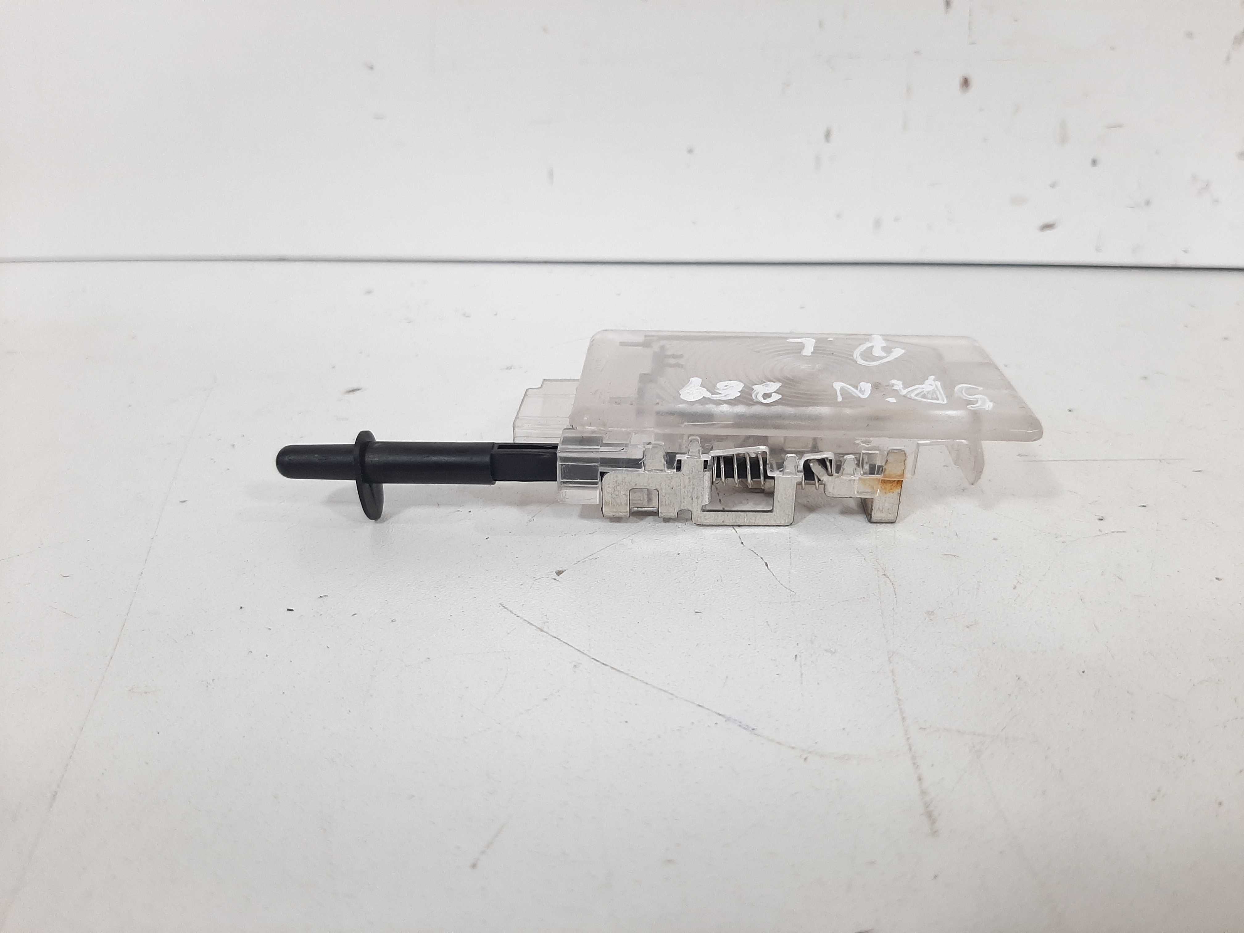 Luz Porta Luvas Objetos Gm Spin 2012 2013 2014 2015 A 2017 6