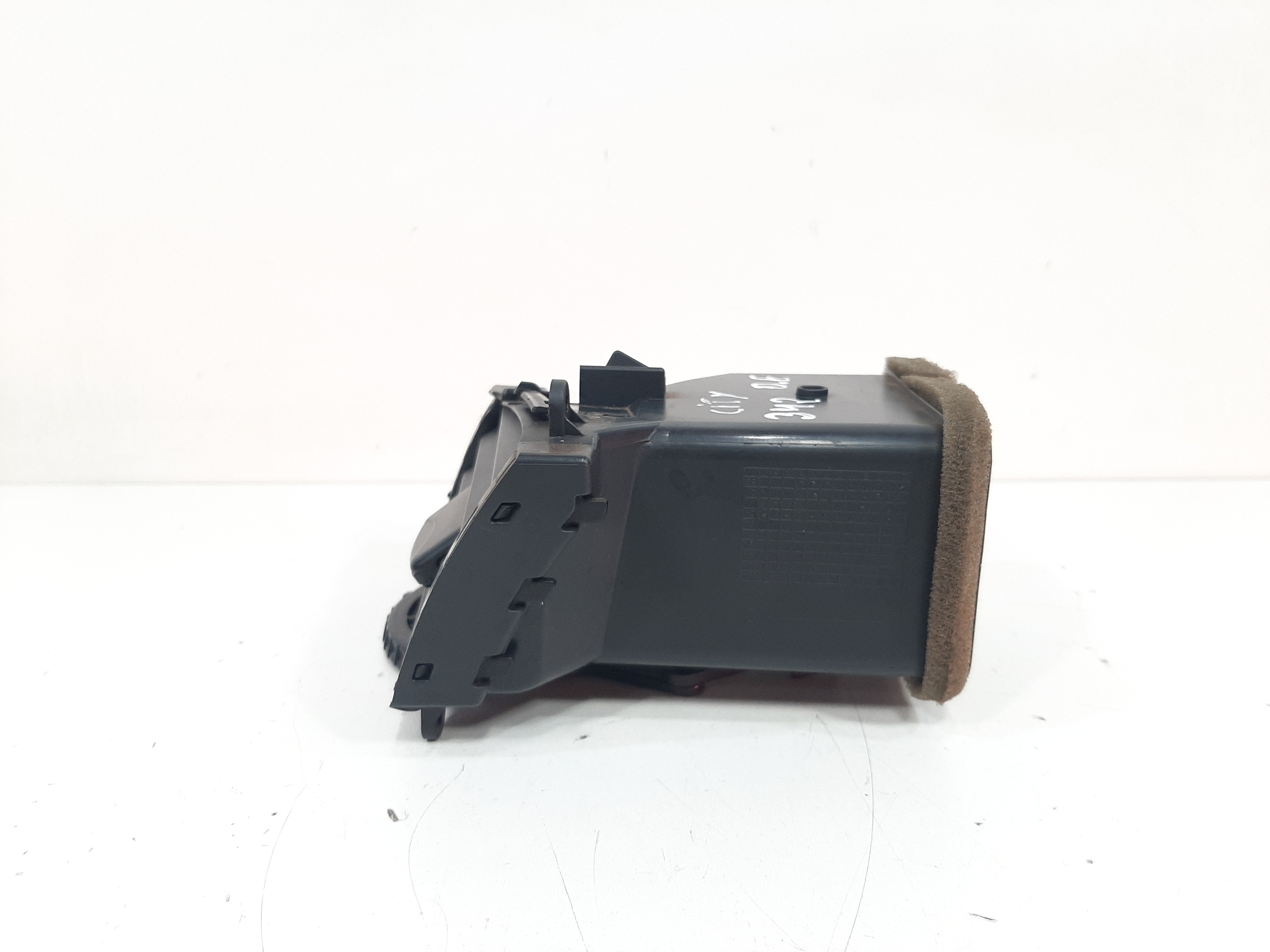 Difusor Ar Dianteiro Esquerdo Honda City 2008 2009 A 2014 7