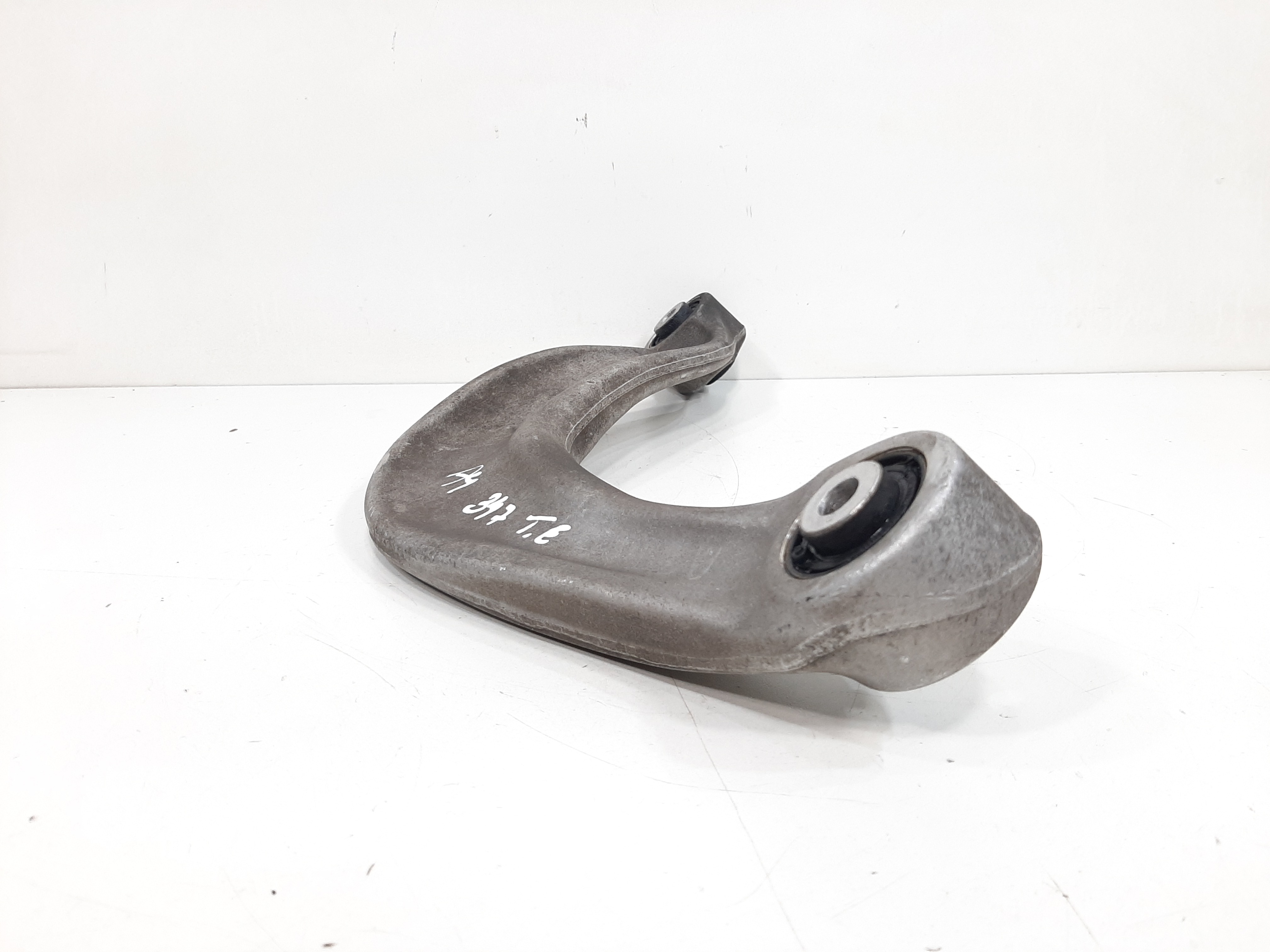 Braço Susp. Superior Traseiro Esquerdo Audi A4 2010 A 2015 1