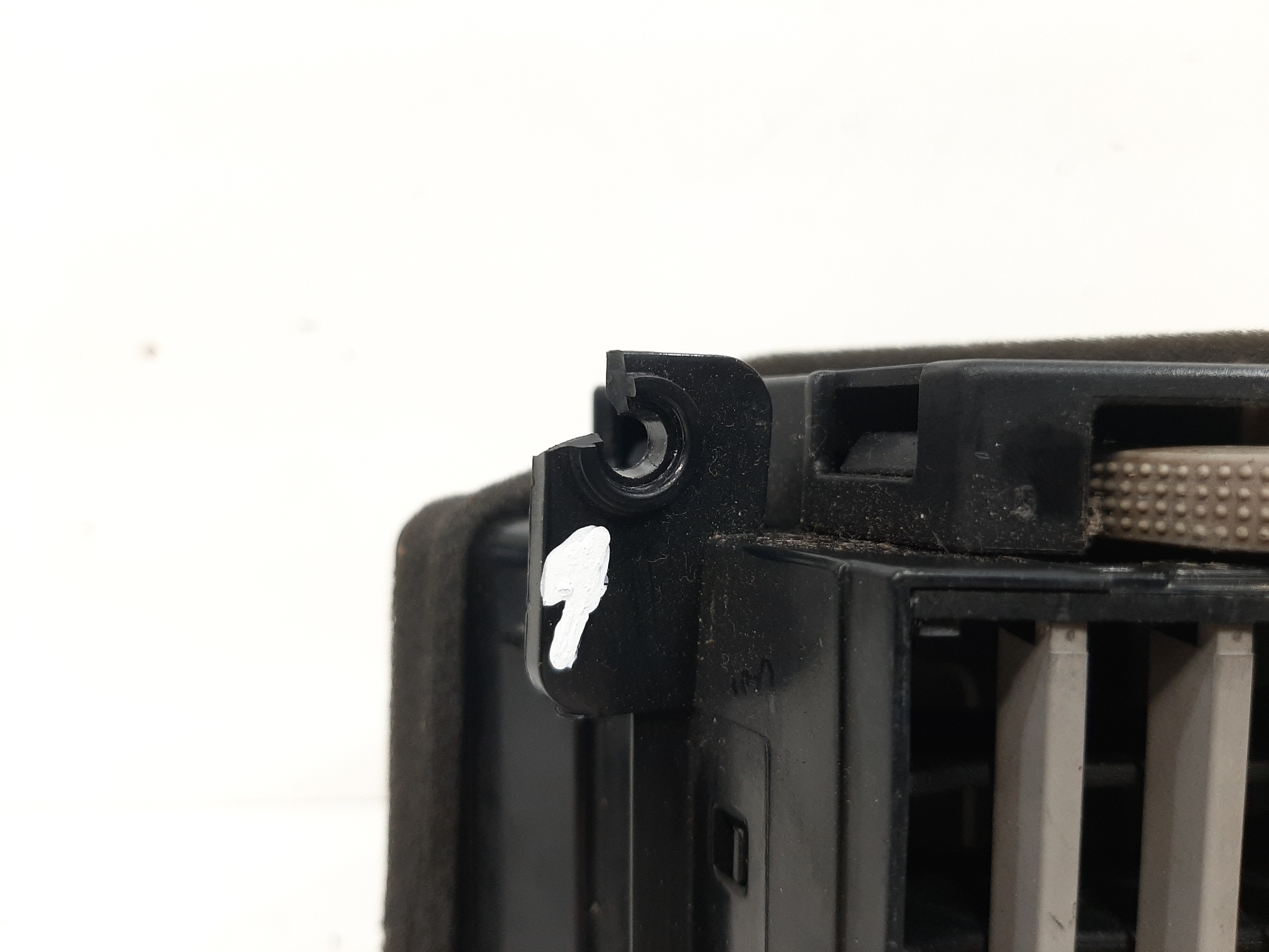 Difusor Ar Central Direito Hyundai Azera 2007 A 2011 Detalhe 9