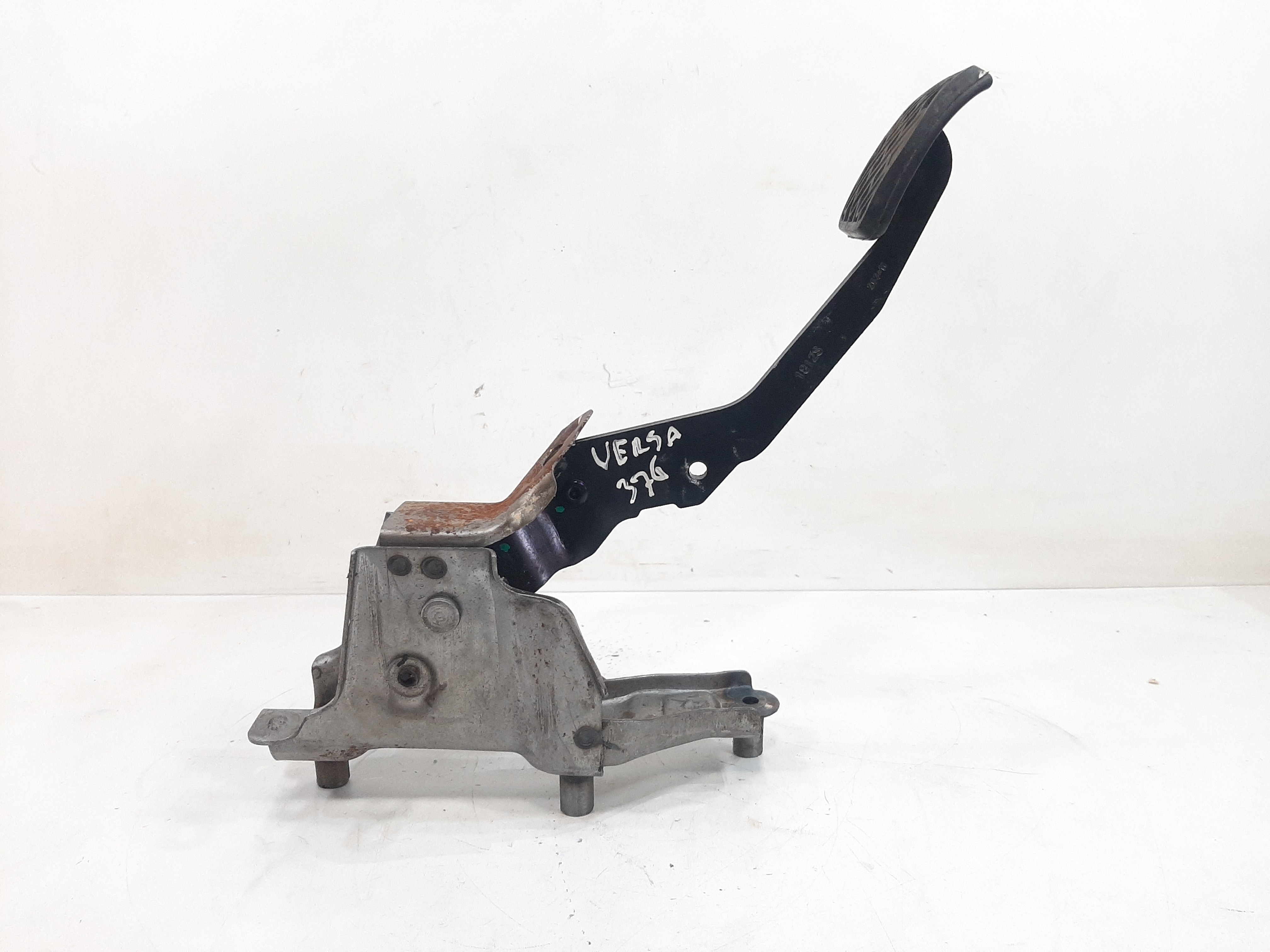 Pedal Freio Nissan Versa 1.6 2011 2012 2013 2014 2015 A 2019 8