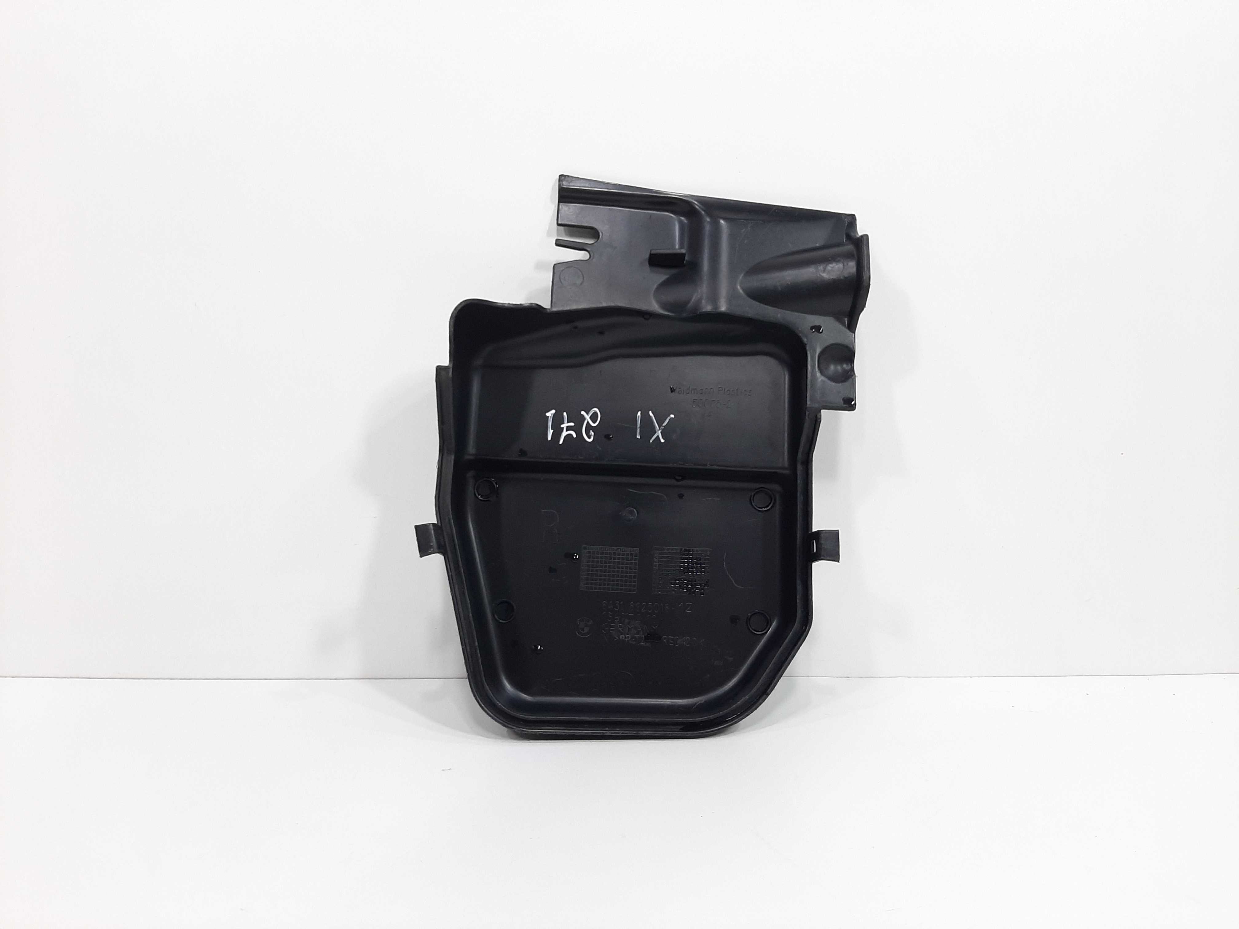 Tampa Filtro Caixa Ar Bmw X1 2.0 Asp 2007 2008 2009 A 2012 2