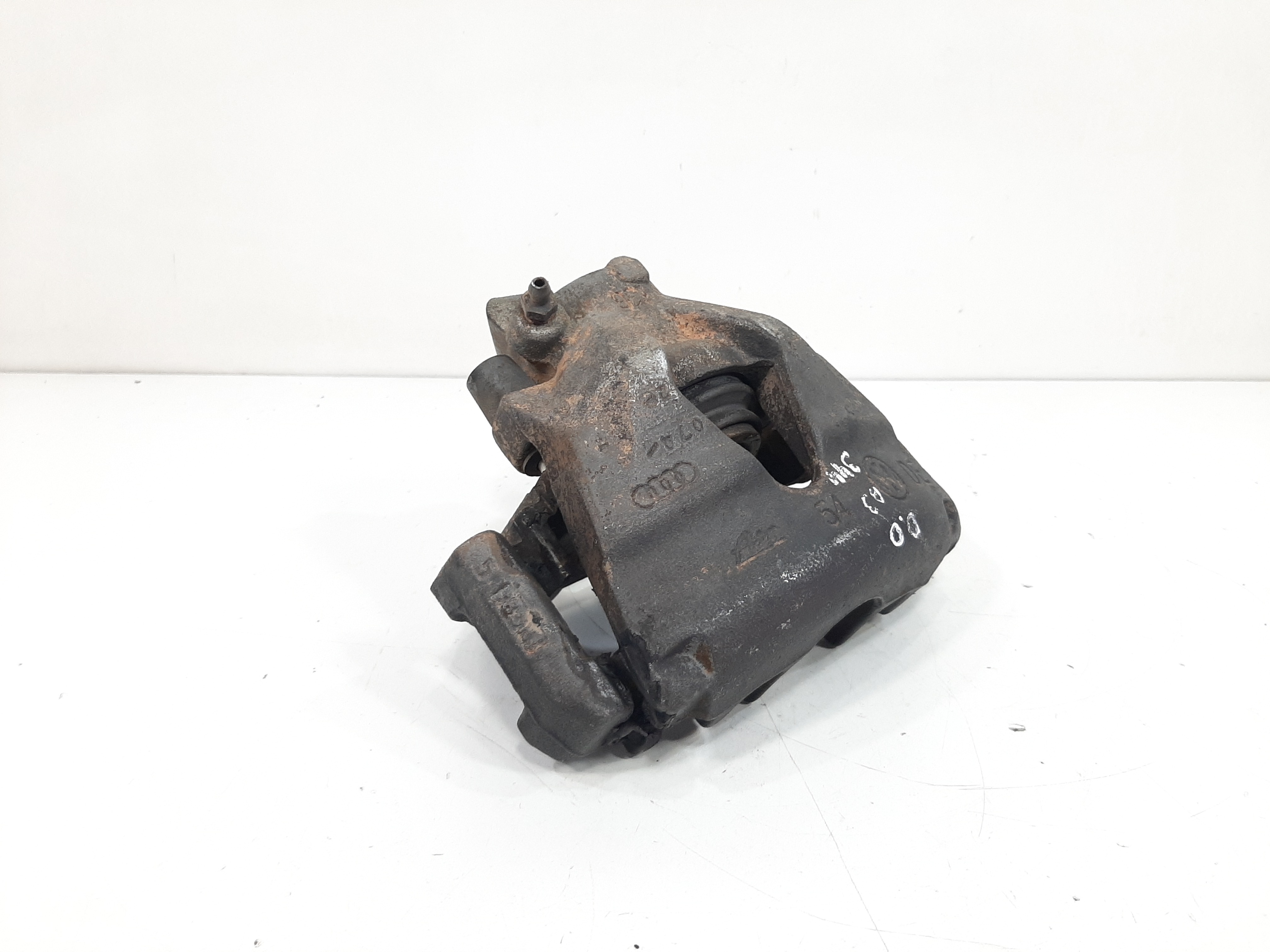Pinça Dianteira Direita Audi A3 1997 1998 1999 A 2006 6