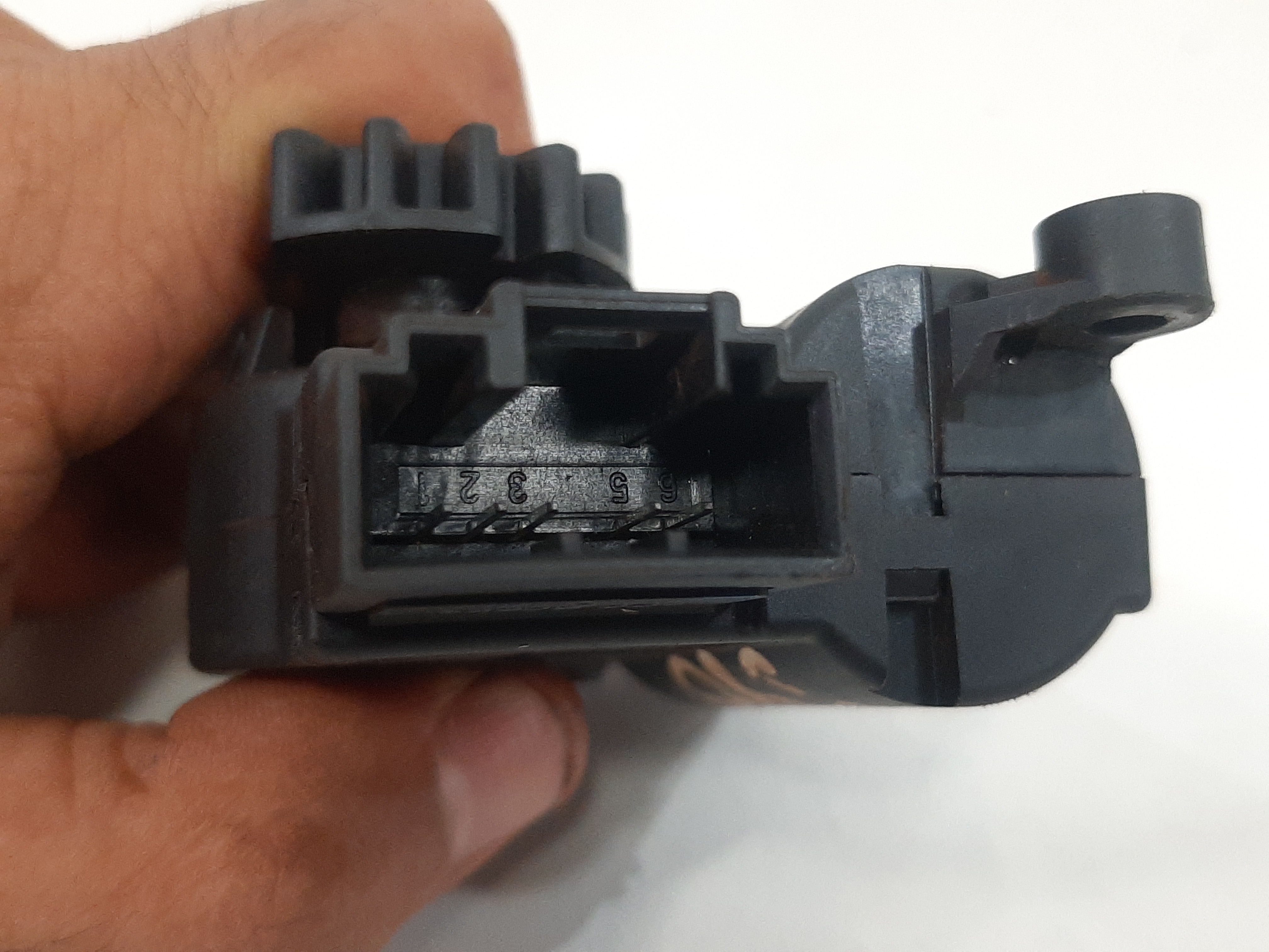 Atuador Caixa Evaporadora Fiat Toro 2016 17 A 2023 51592800 8