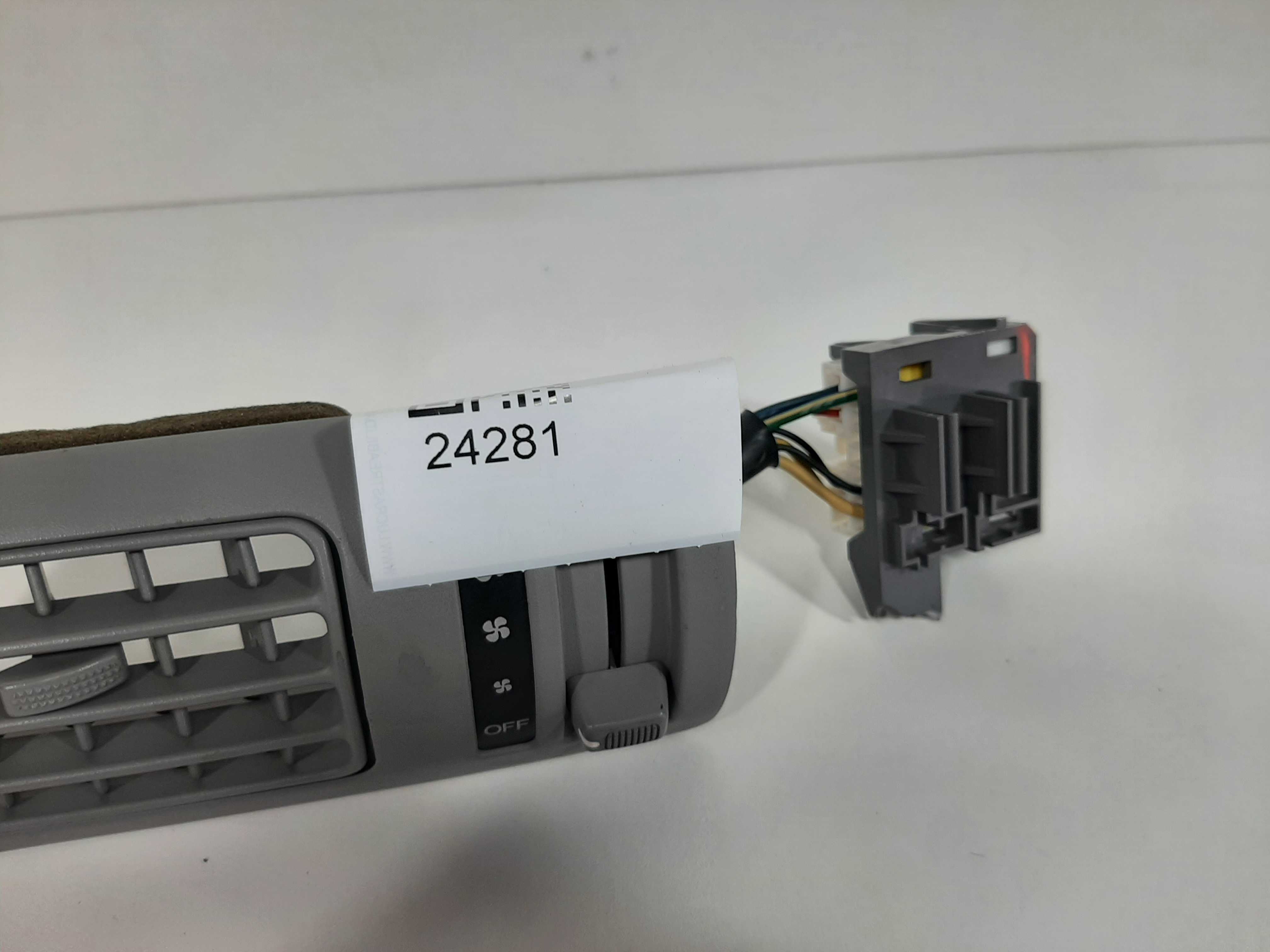 Difusor Ar Coluna Direita Hyundai Santa Fé 2006 2007 A 2013 6