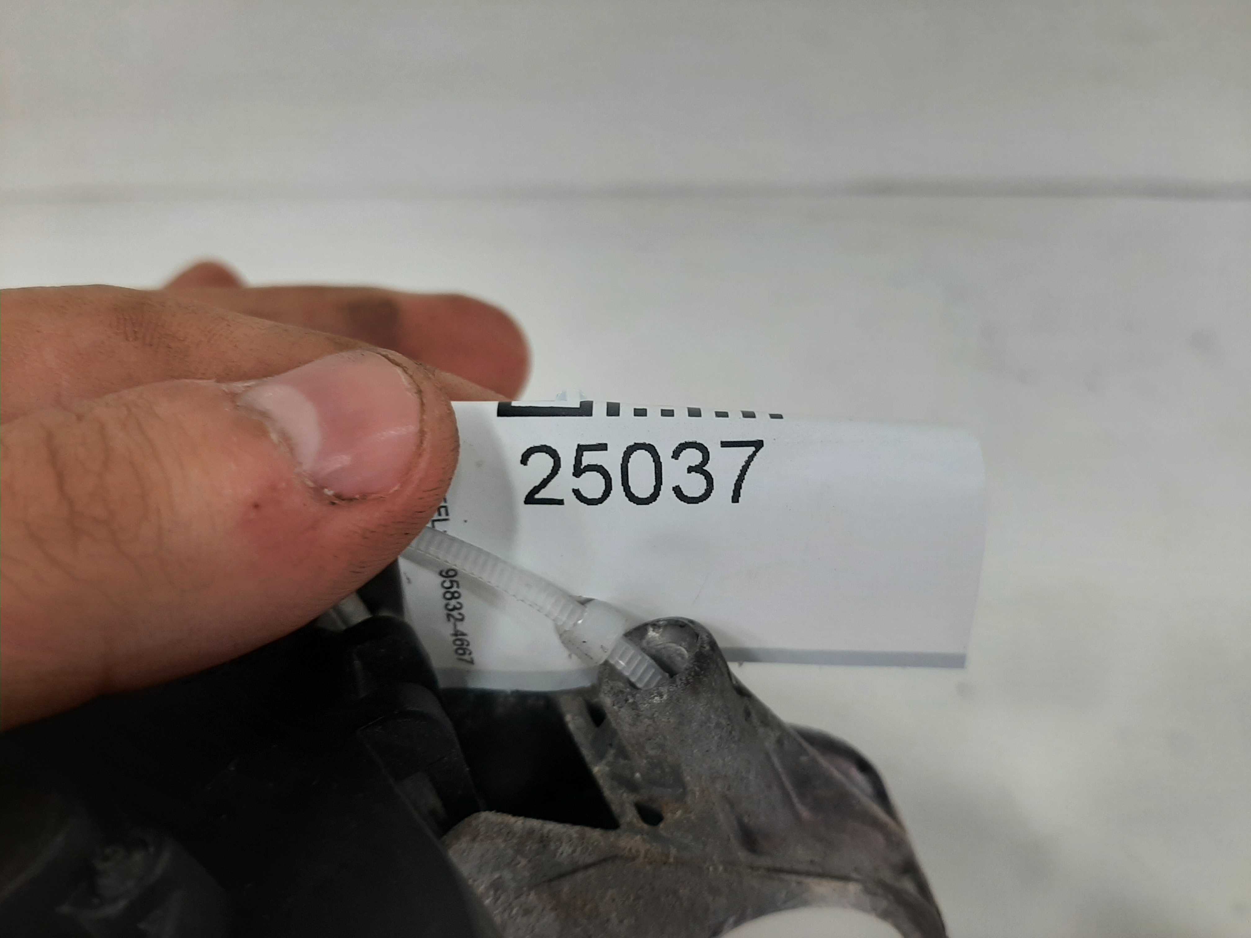 Motor Limpador Dianteiro Citroen C3 Picasso 2010 2011 A 2016 1