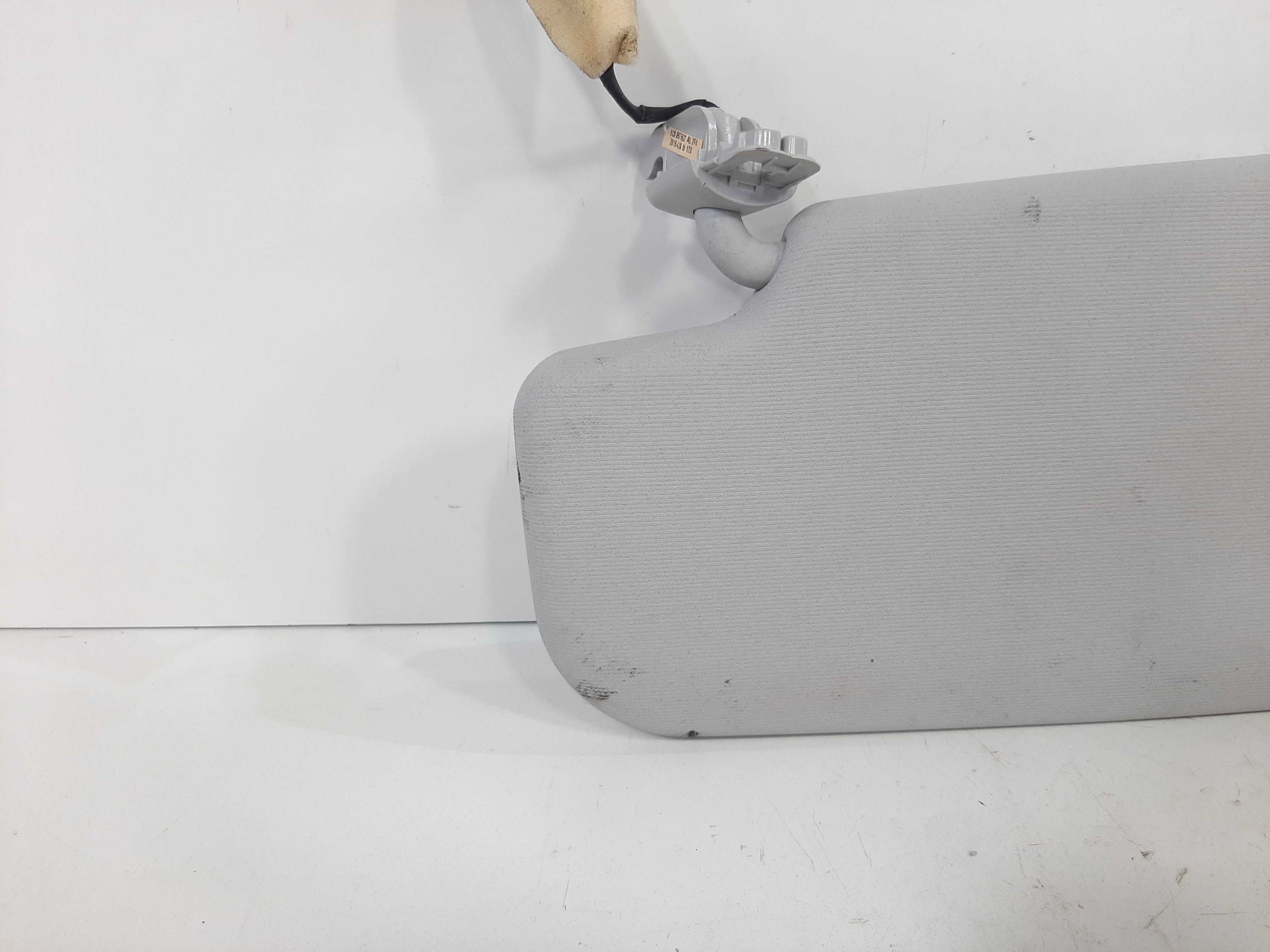 Quebra Sol Dianteiro Direito Vw Jetta 2011 2012 2013 A 2016 5