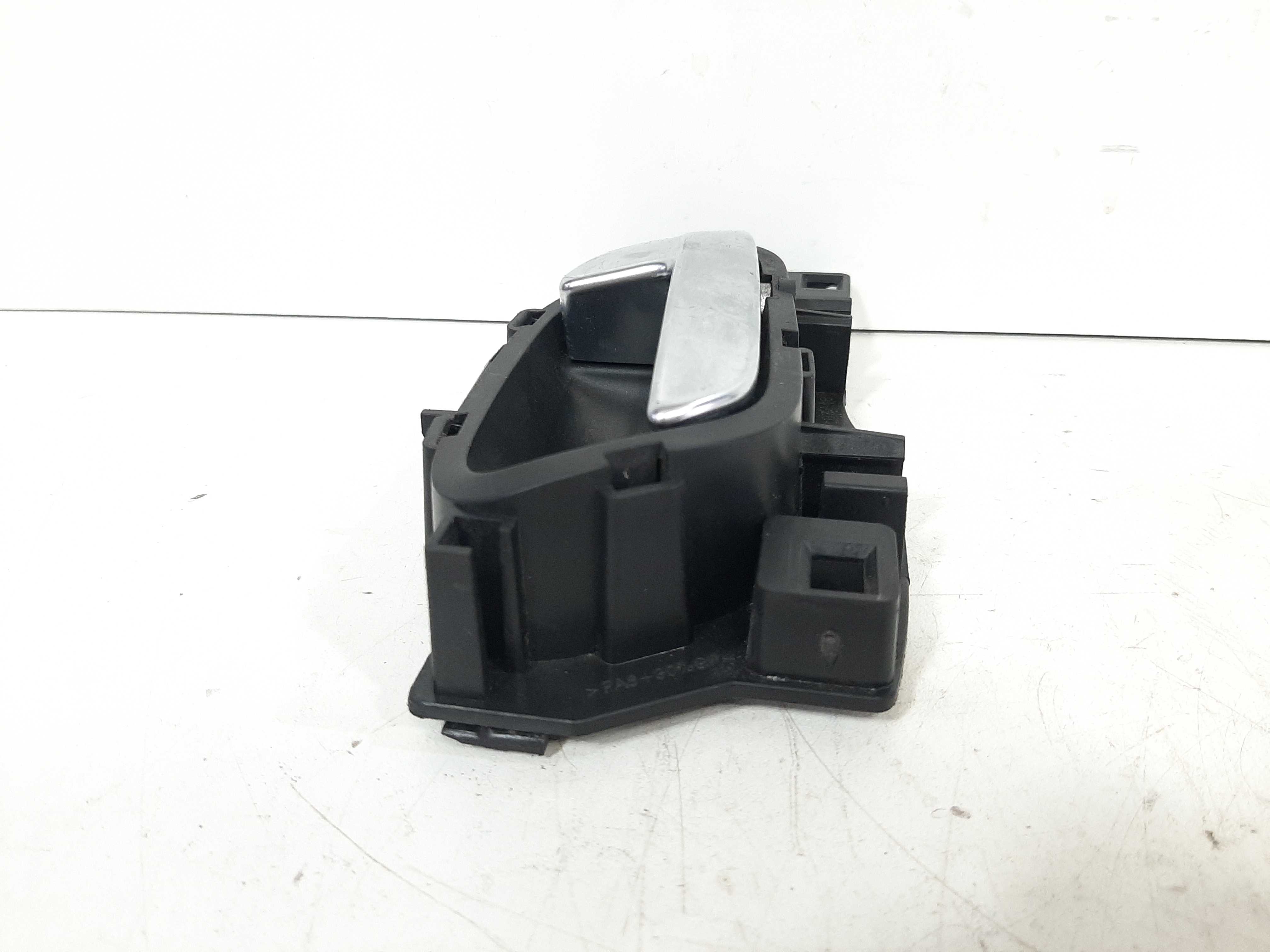 Maçaneta Interna Traseira Direita C4 Picasso 2007 A 2013 6