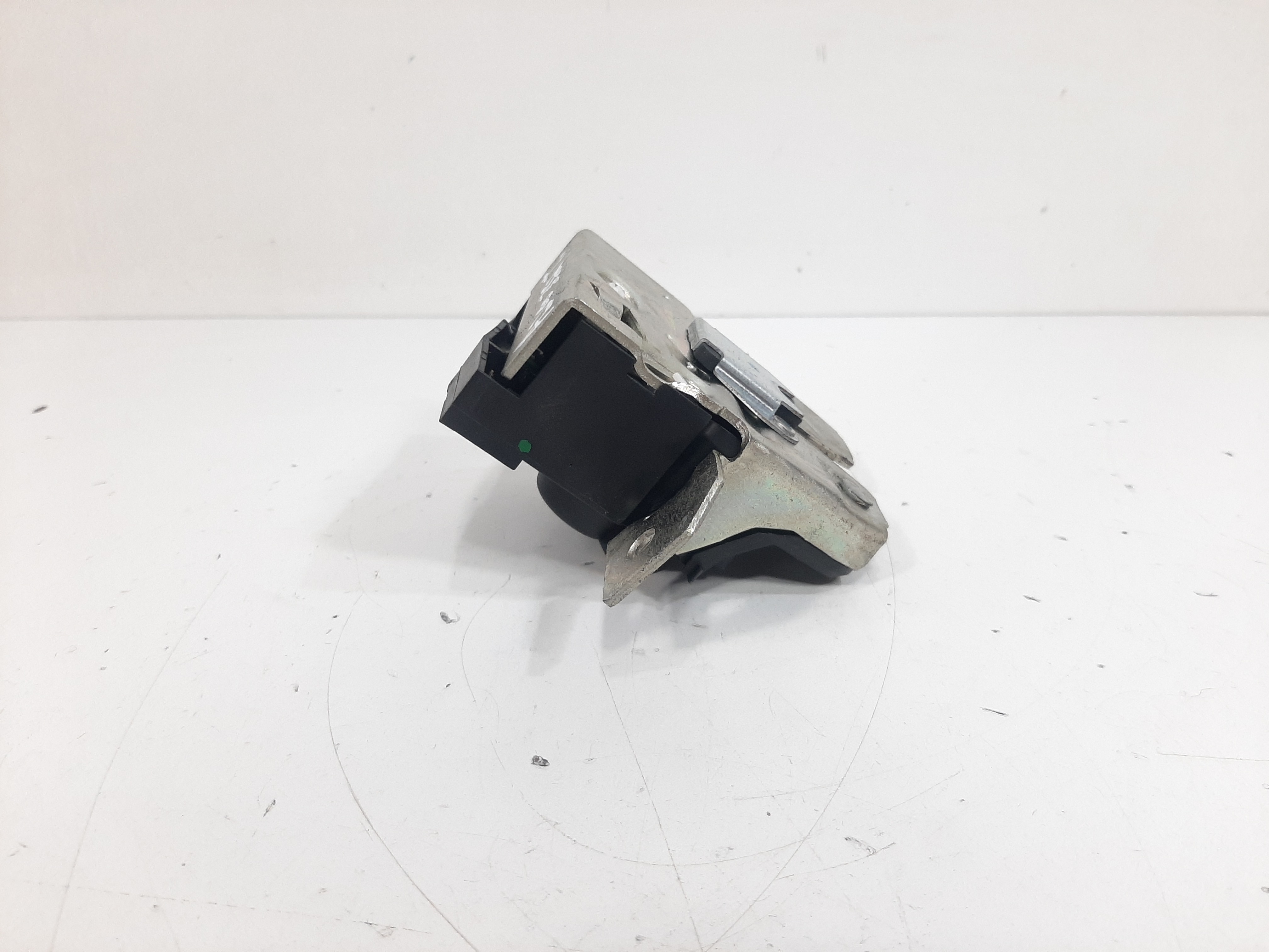 Fechadura Portamalas Mercedes Benz A200 W176 2013 A 2018 7