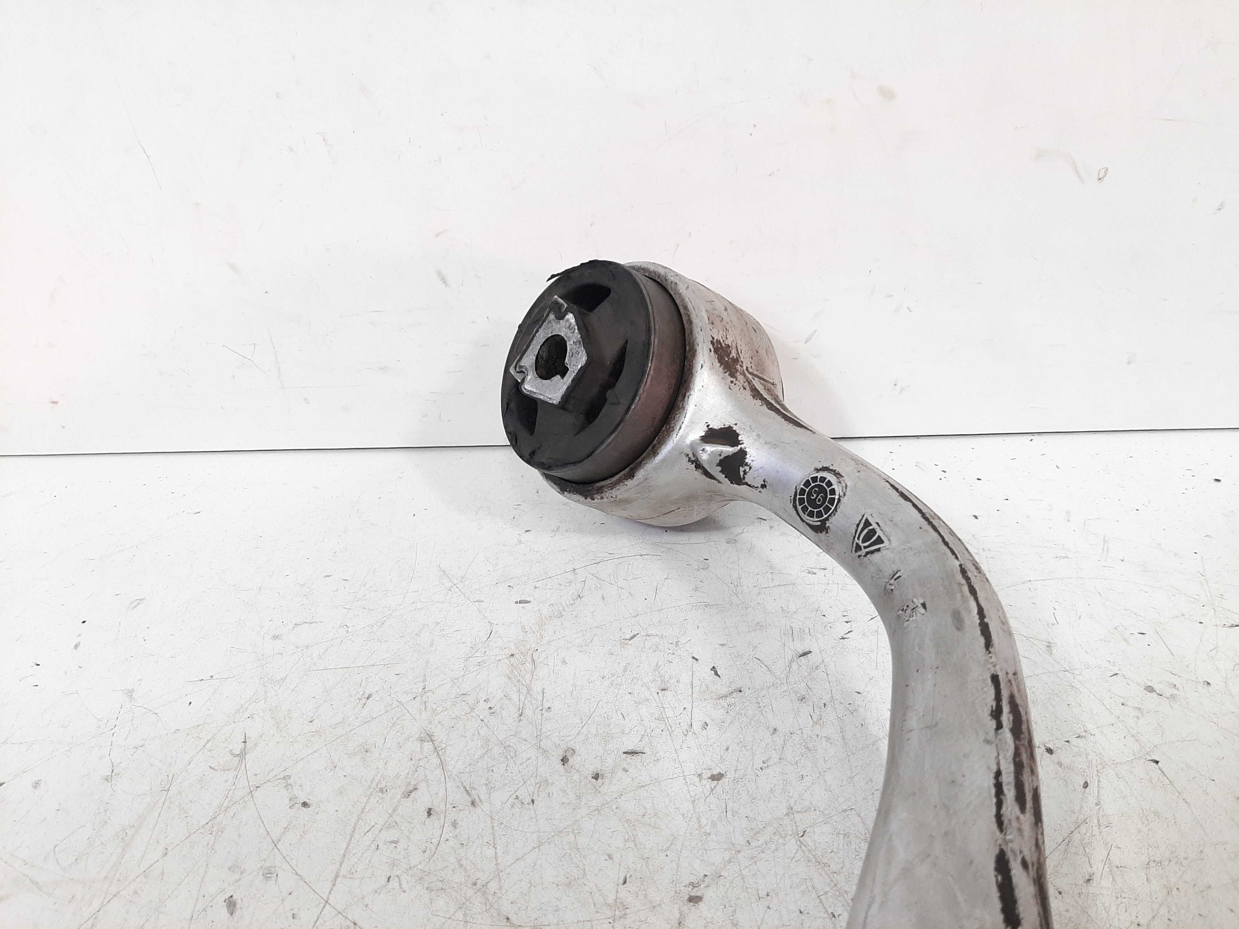 Braço Curvo Dianteiro Esquerdo Bmw 540i 4.4 V8 E39 Serie 5 3