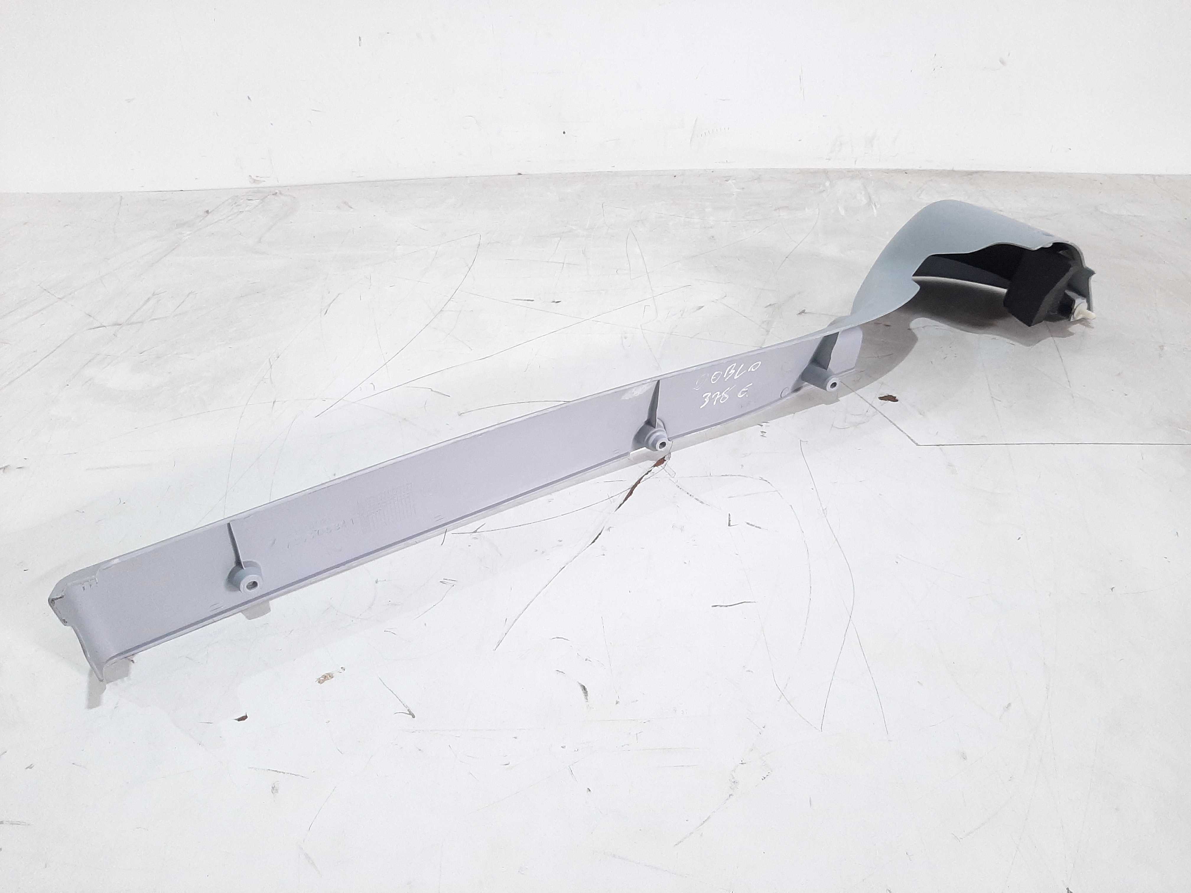 Acabamento Sup Trilho Lado Esquerdo Fiat Doblo 2002 A 2009 7