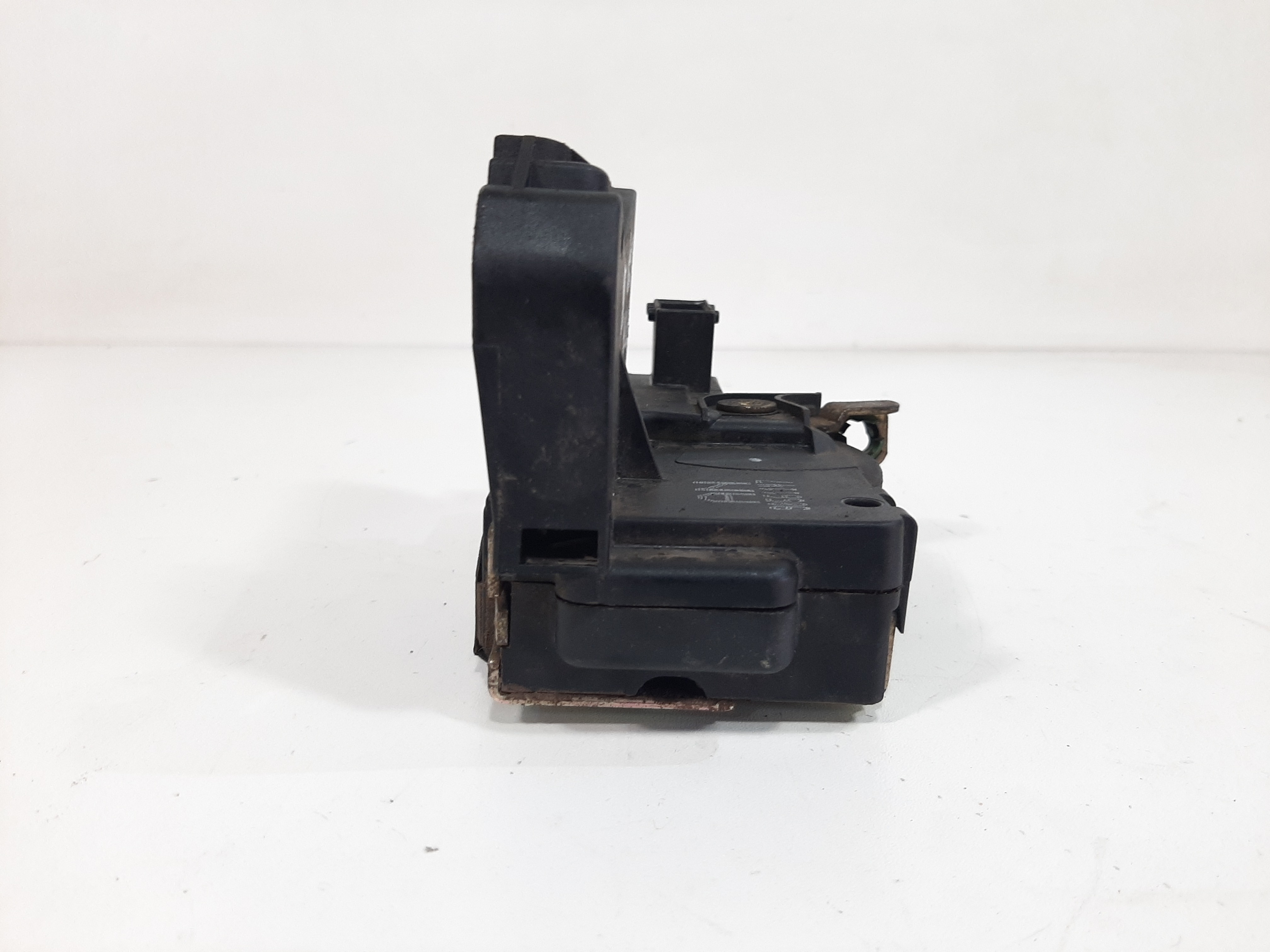 Fechadura Dianteira Esquerda Gm Astra 1999 2000 2001 A 2012 2
