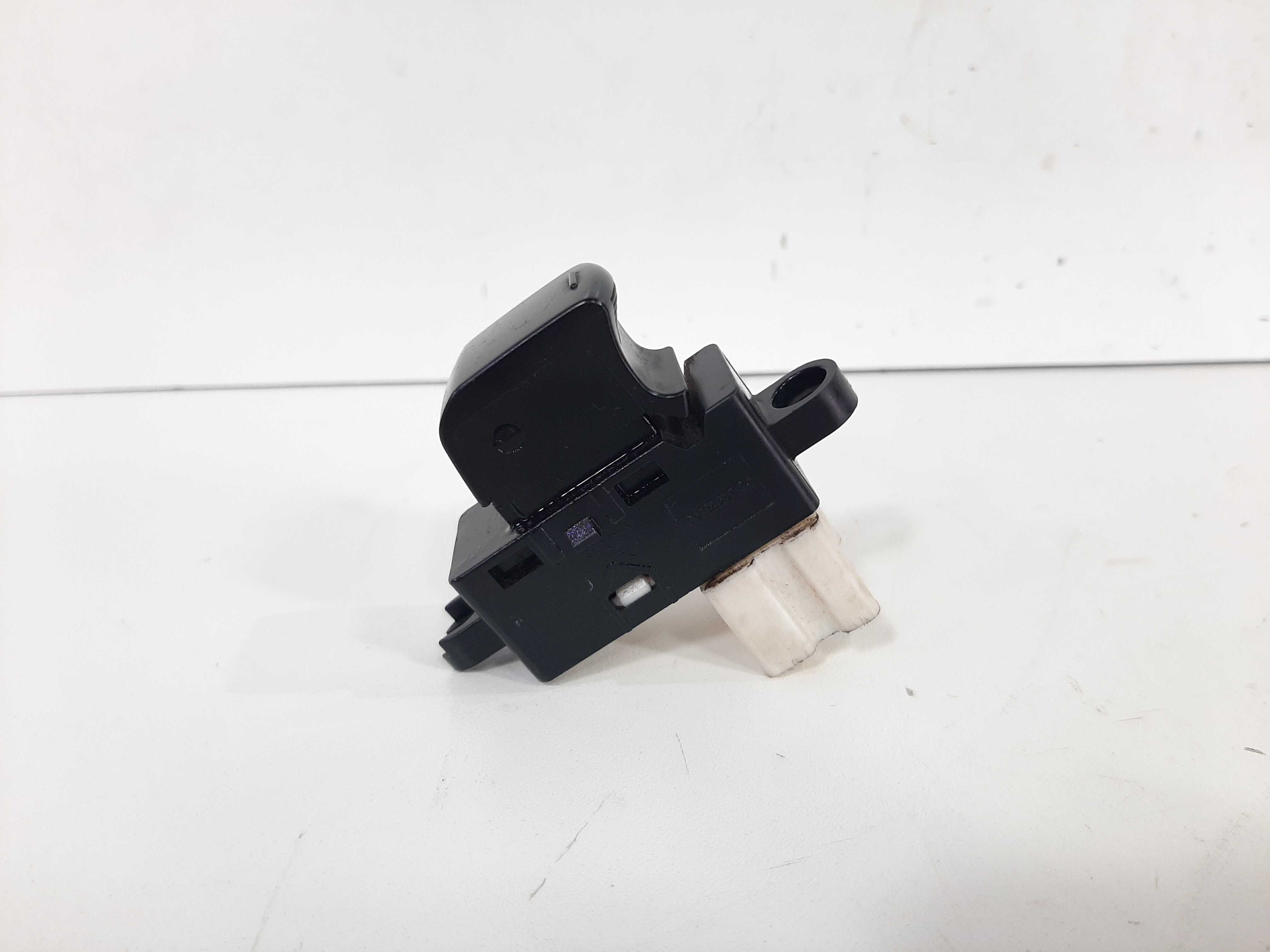 Botão Comando Vidro Elétrico Traseiro Esquerdo Nissan Versa 5