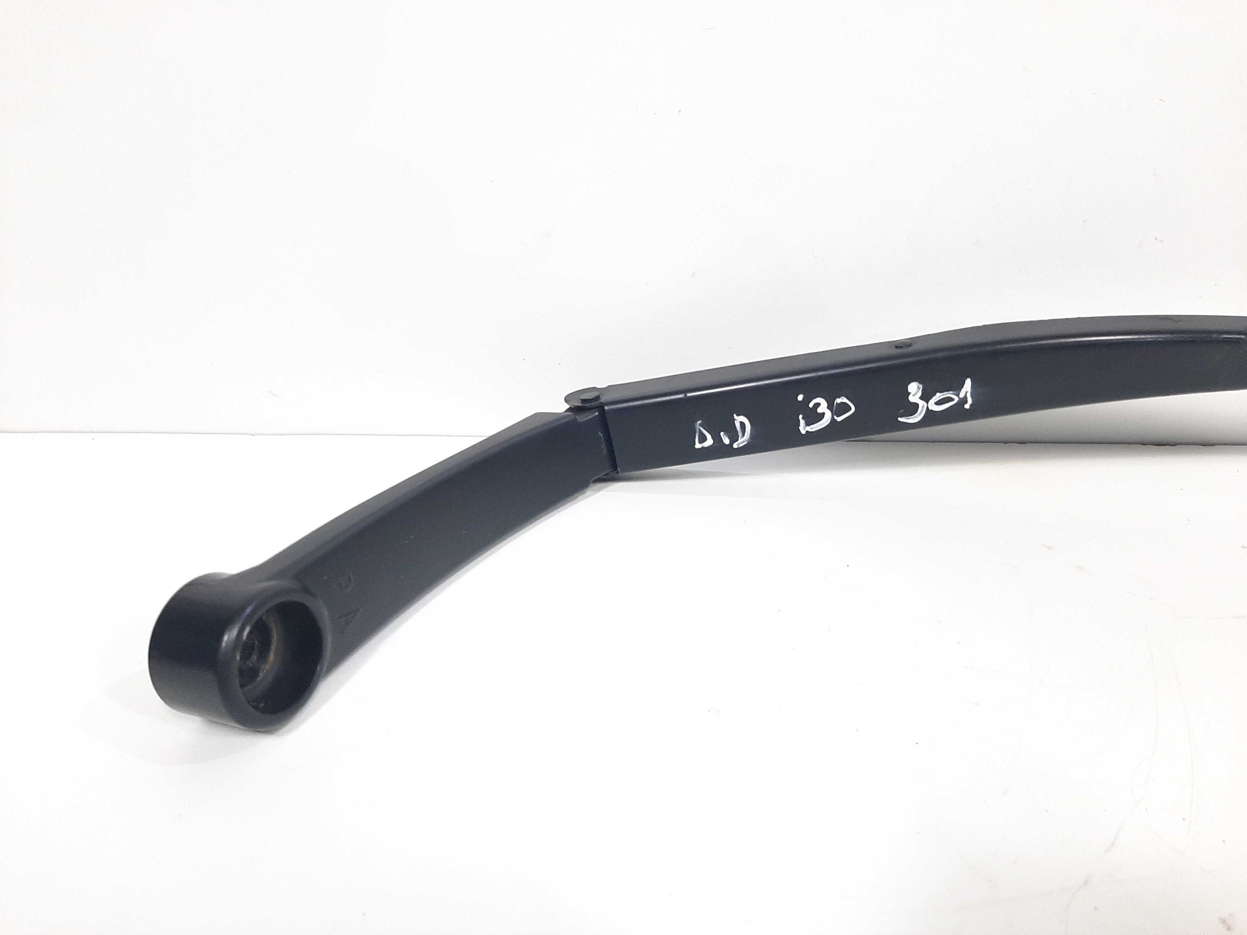 Haste Limpador Parabrisas Direito Hyundai I30 2008 A 2012 4