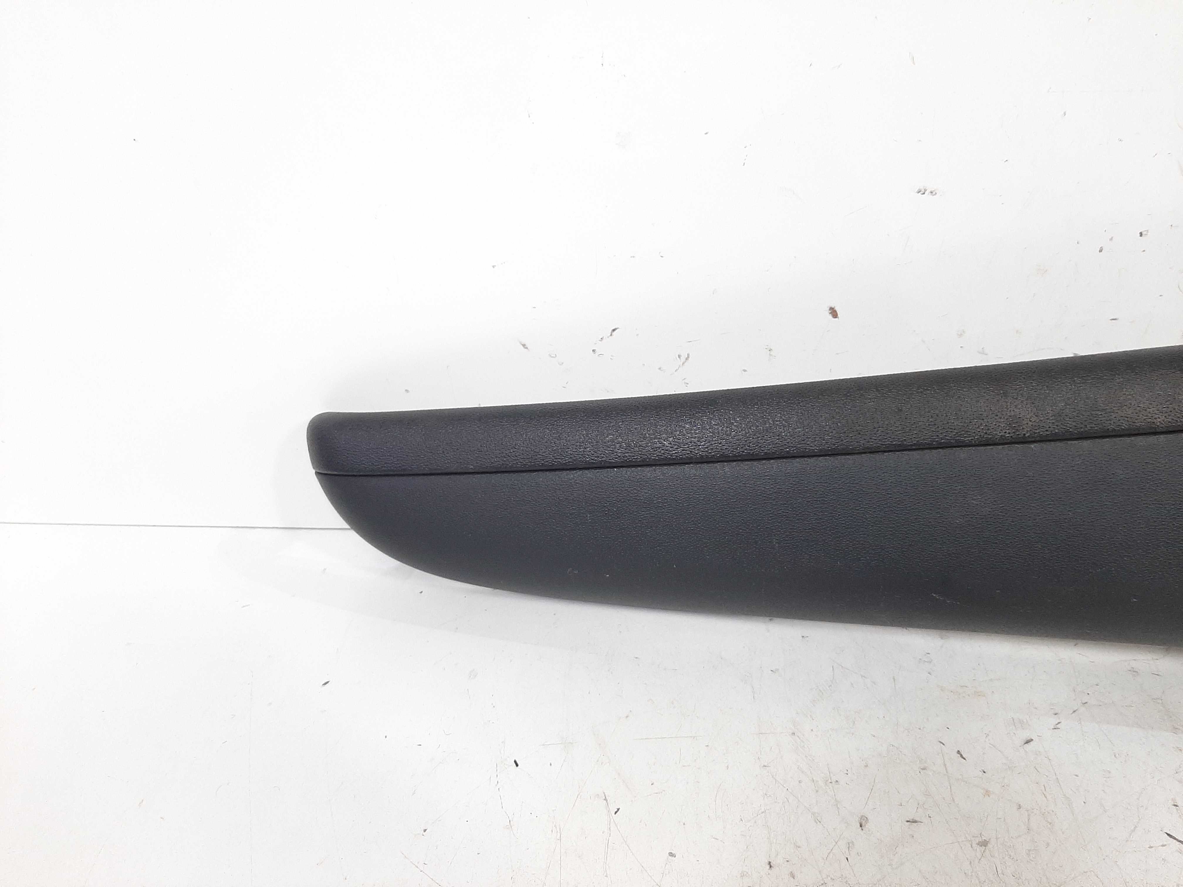 Acabamento Porta Dianteiro Direito Hyundai I30 2009 A 2013 6