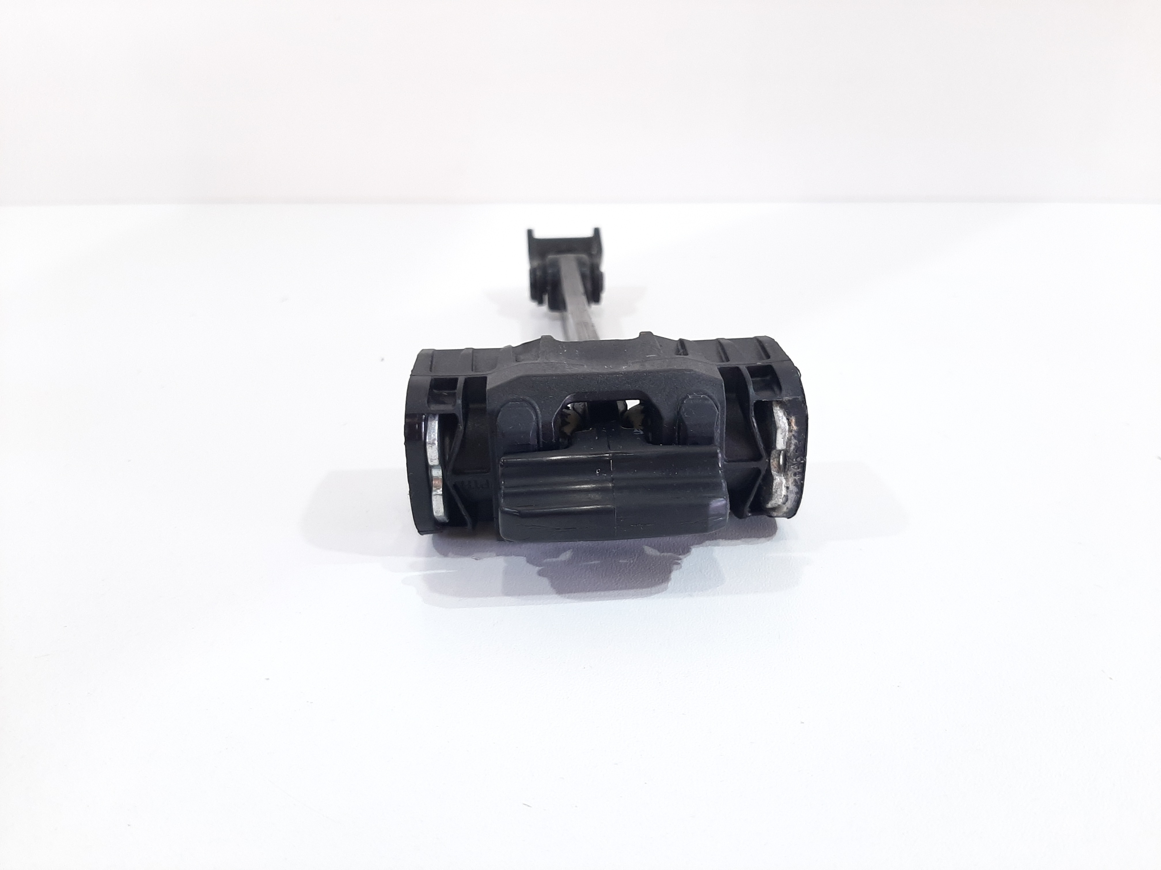 Limitador Porta Traseira Esquerda Audi A4 2008 2009 A 2015 3