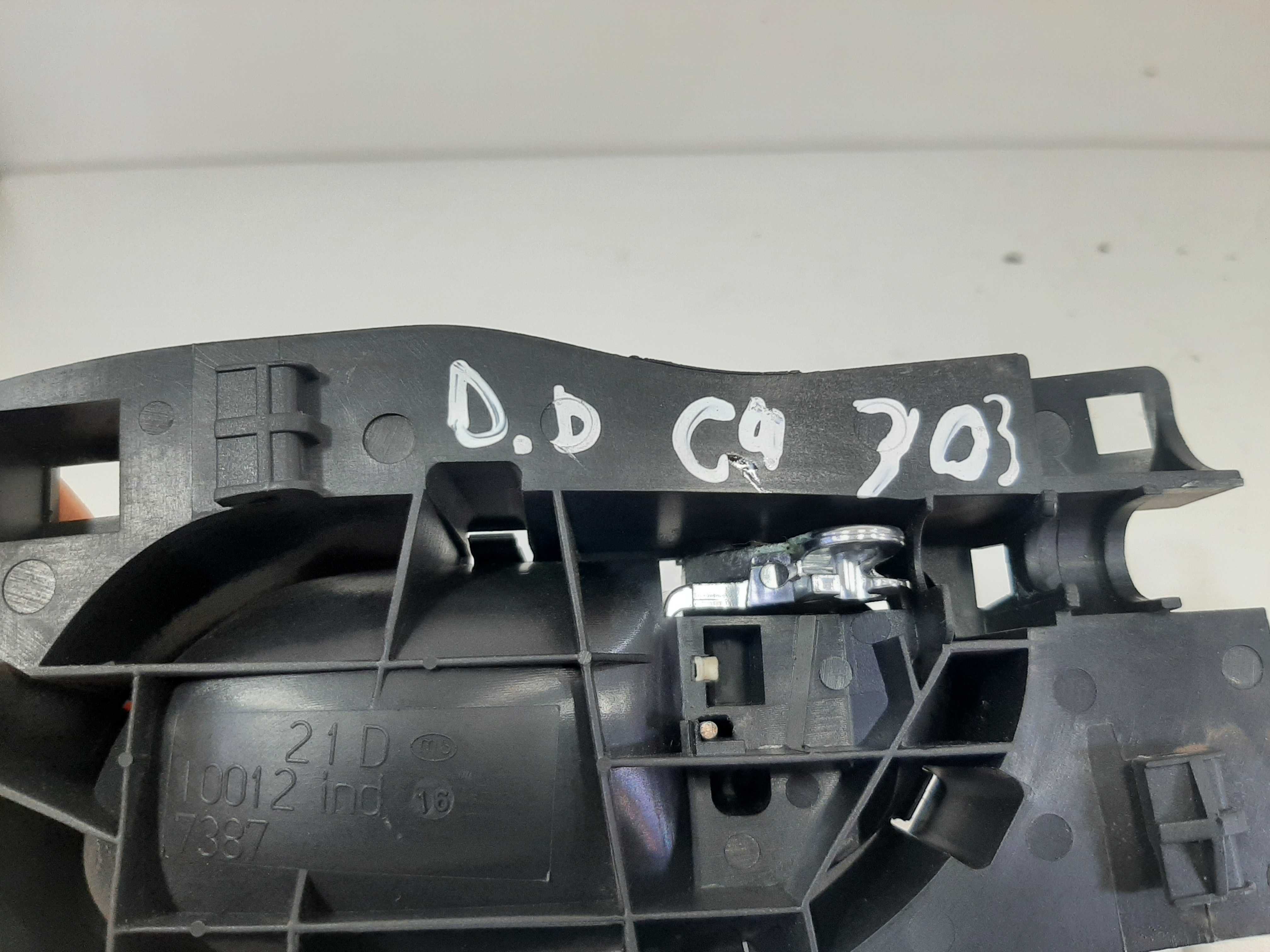 Maçaneta Interna Dianteira Direita Citroen C4 2007 A 2013 1