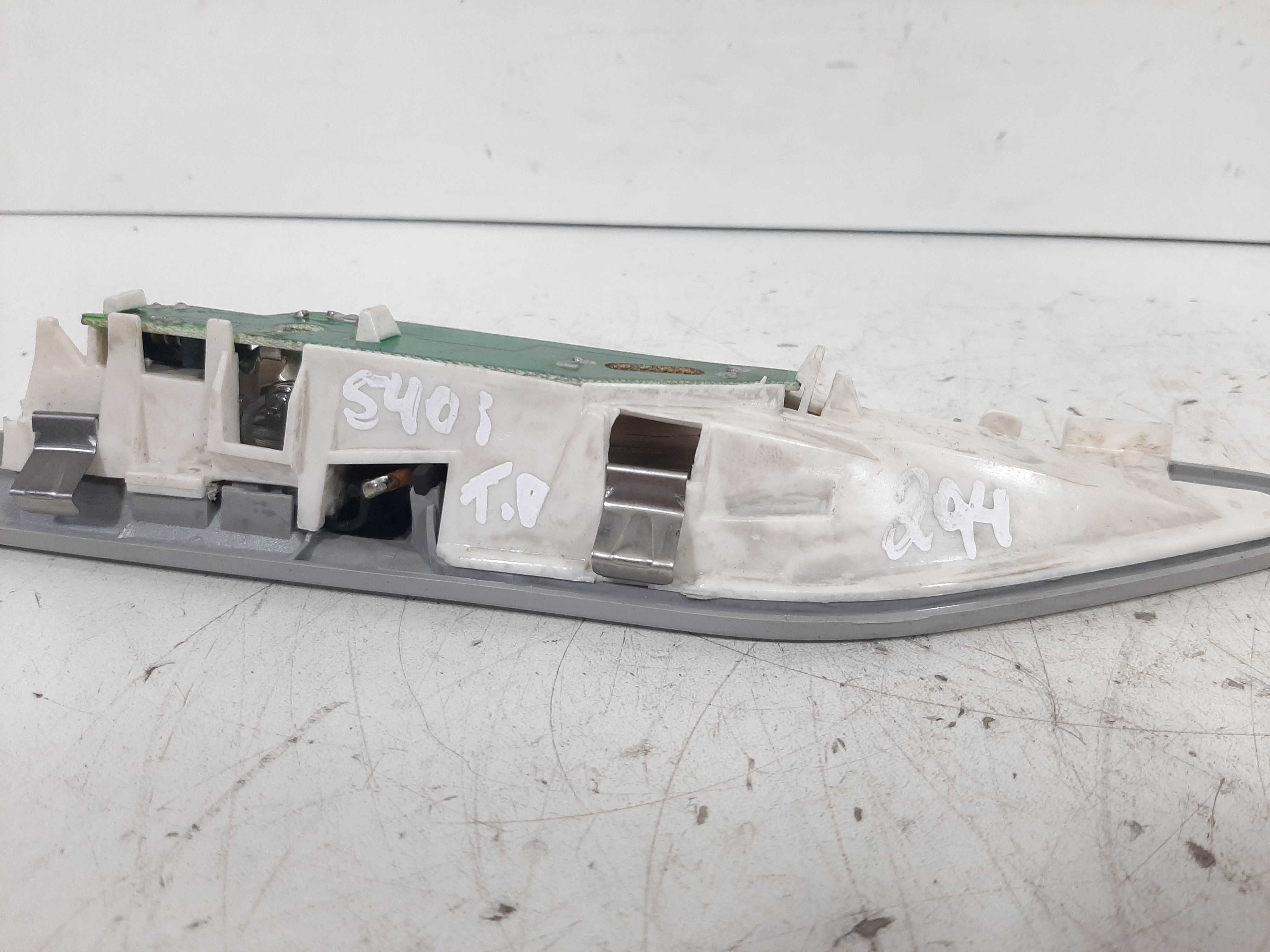 Luz Cortesia Bmw 540i E39 Serie 5 Traseiro Direito 96 A 04 1