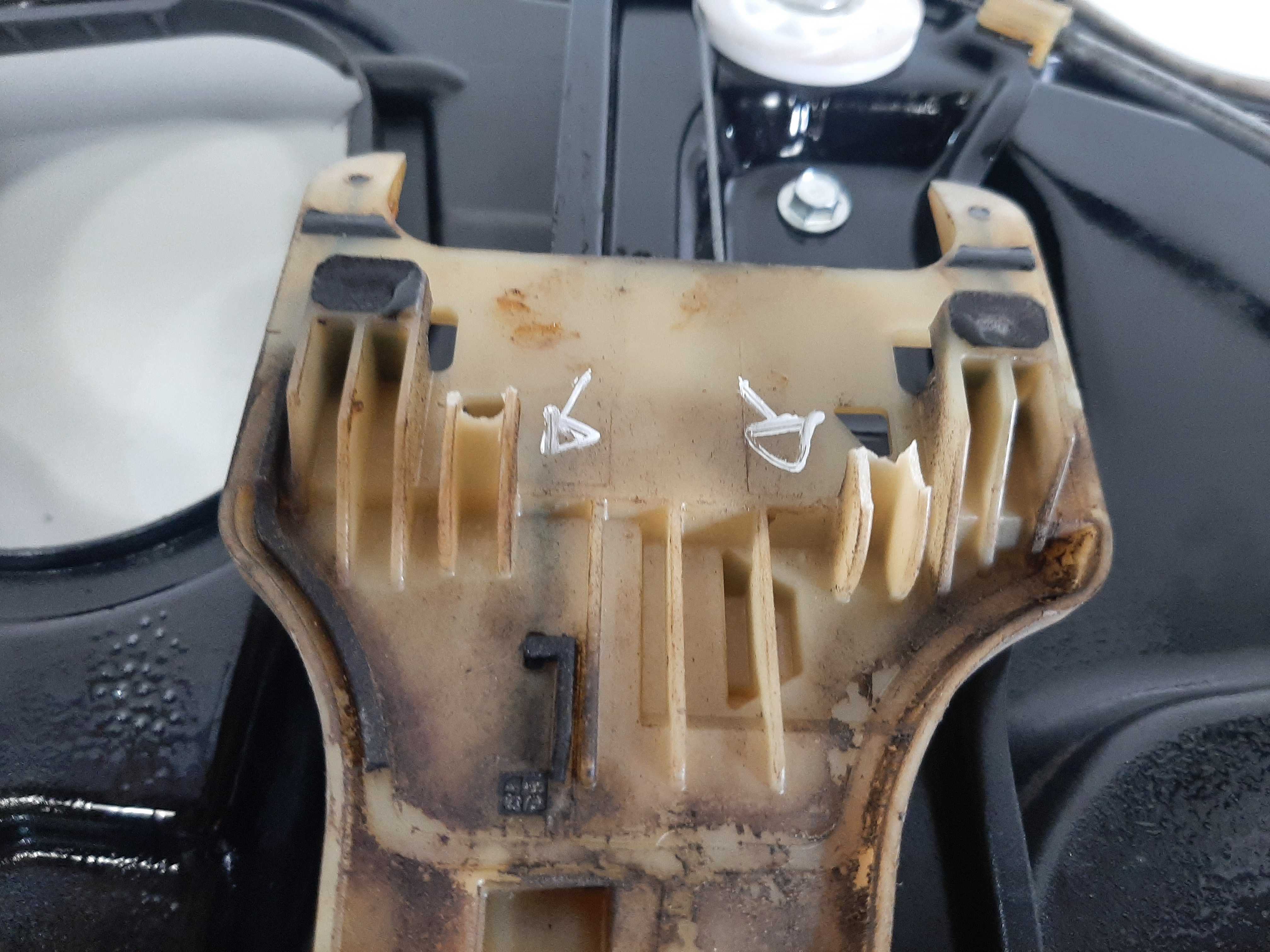 Maquina Vidro Traseiro Direito Grand Cherokee 2011 A 2015 2