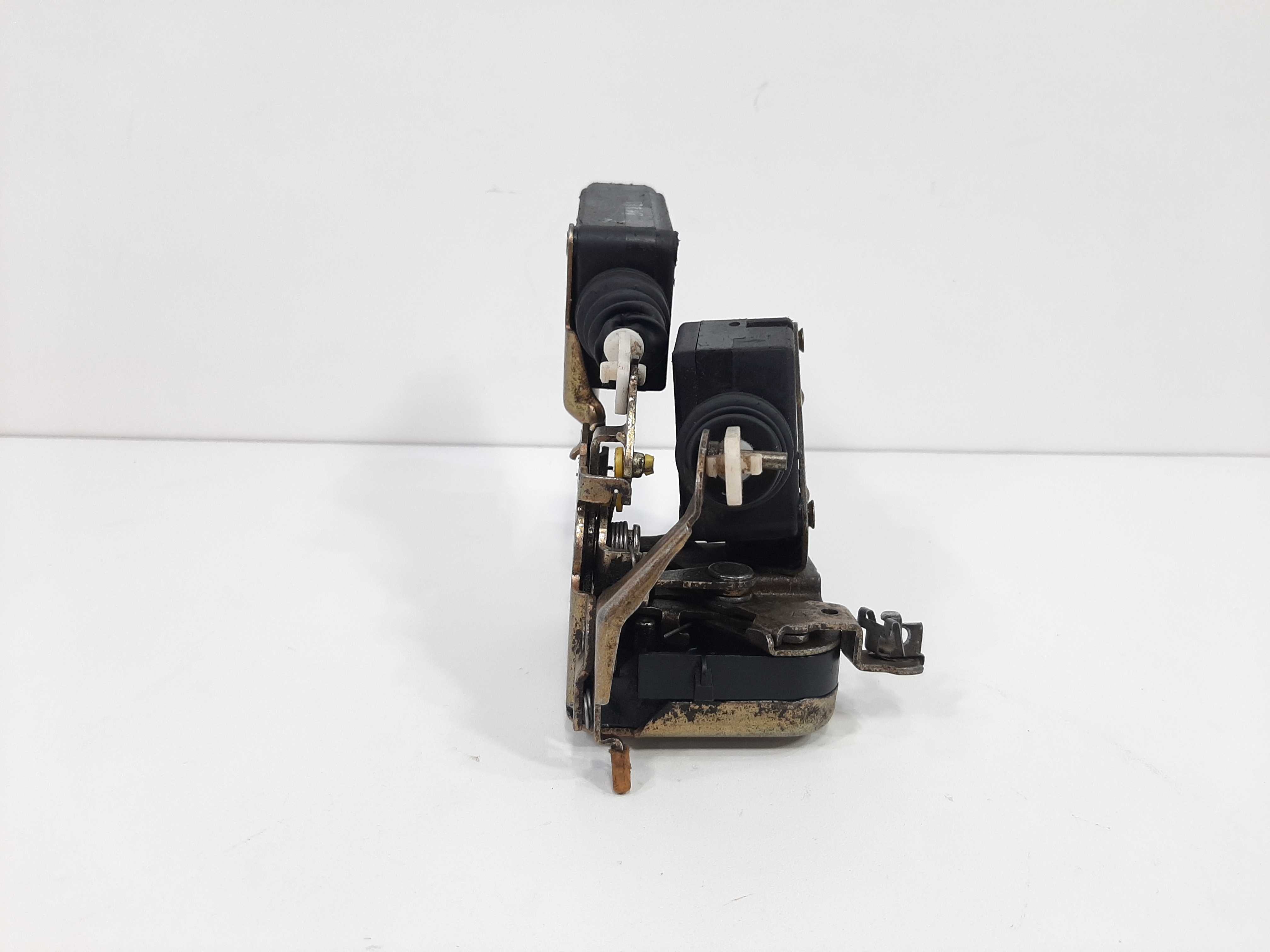 Fechadura Interna Traseira Direita Volvo V40 1997 A 2003 2