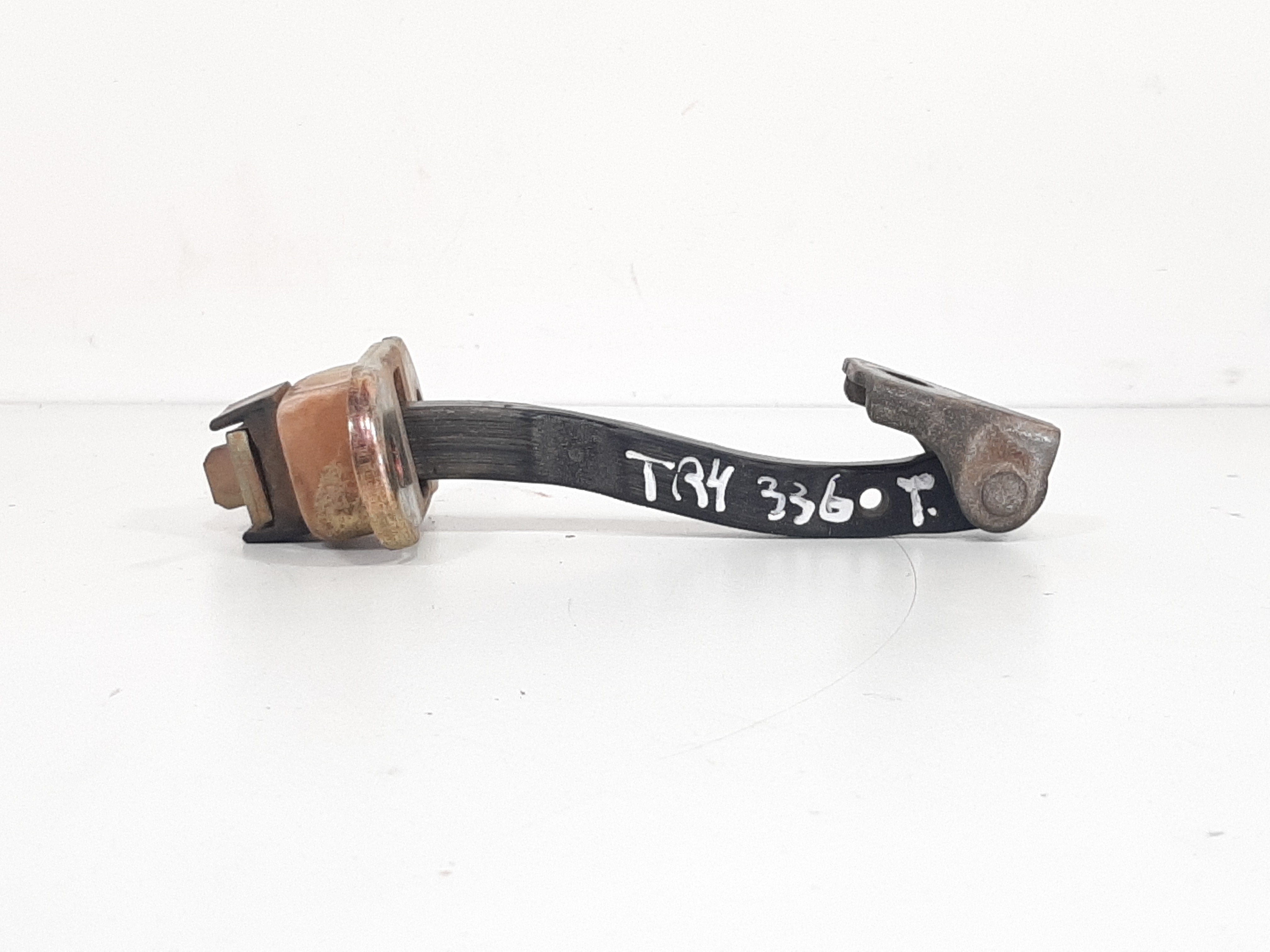 Limitador Porta Traseira Direita Mitsubishi Pajero Tr4 2004 6