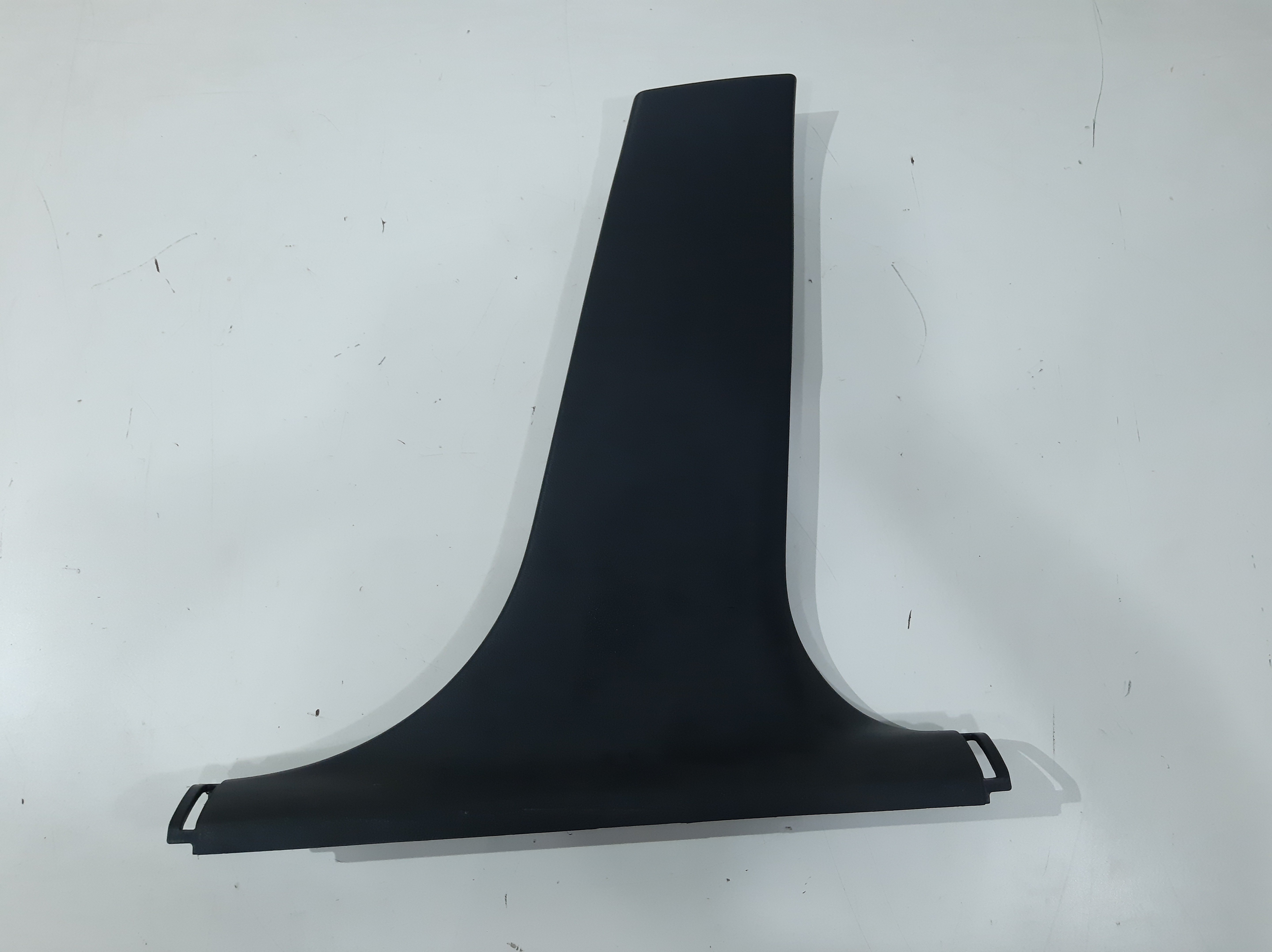 Moldura Coluna Lateral Direita Chevrolet Cruze 2011 A 2016 6