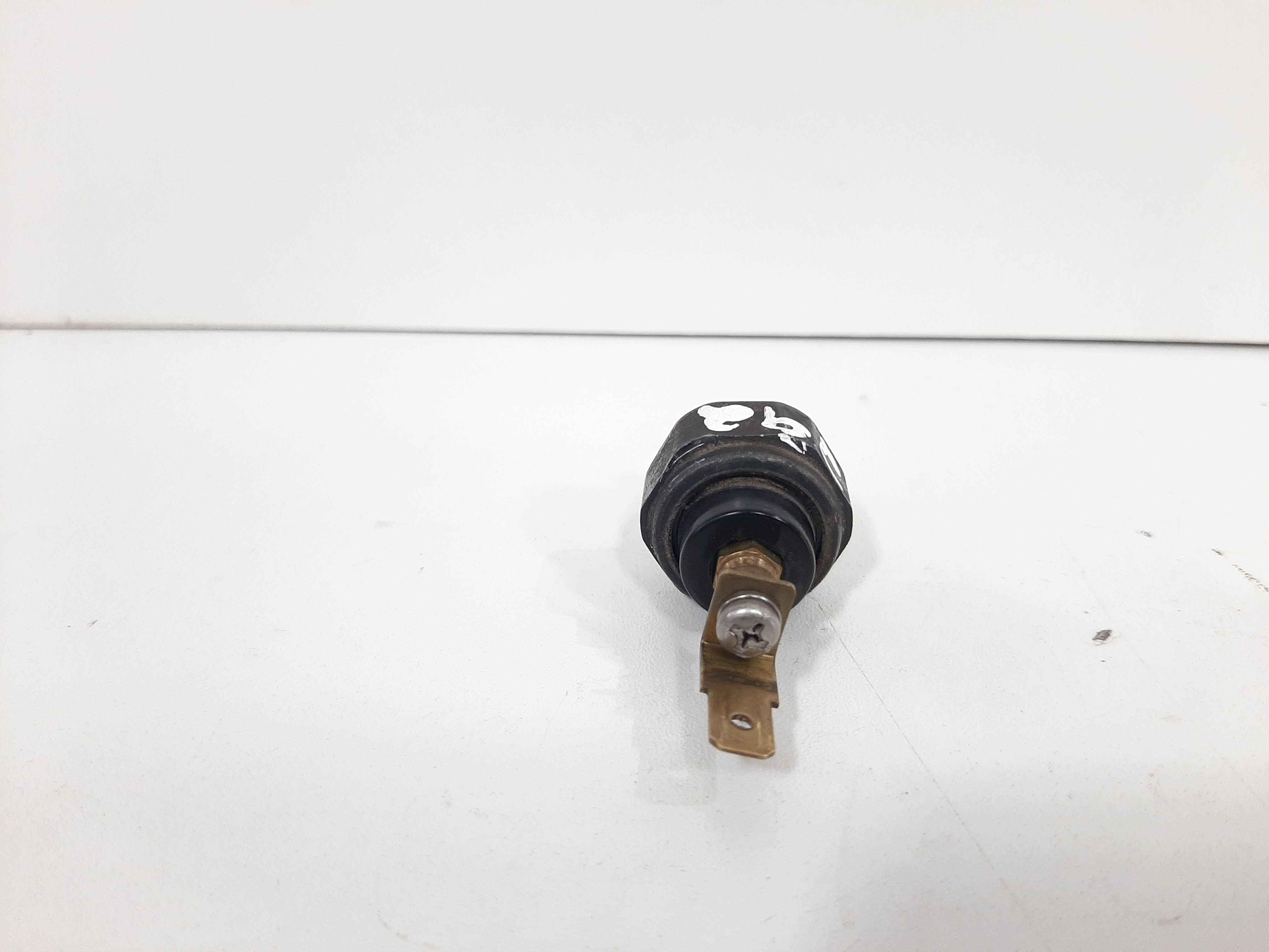 Sensor Pressão Óleo Hyundai I30 2.0 2009 2010 2011 2012 3