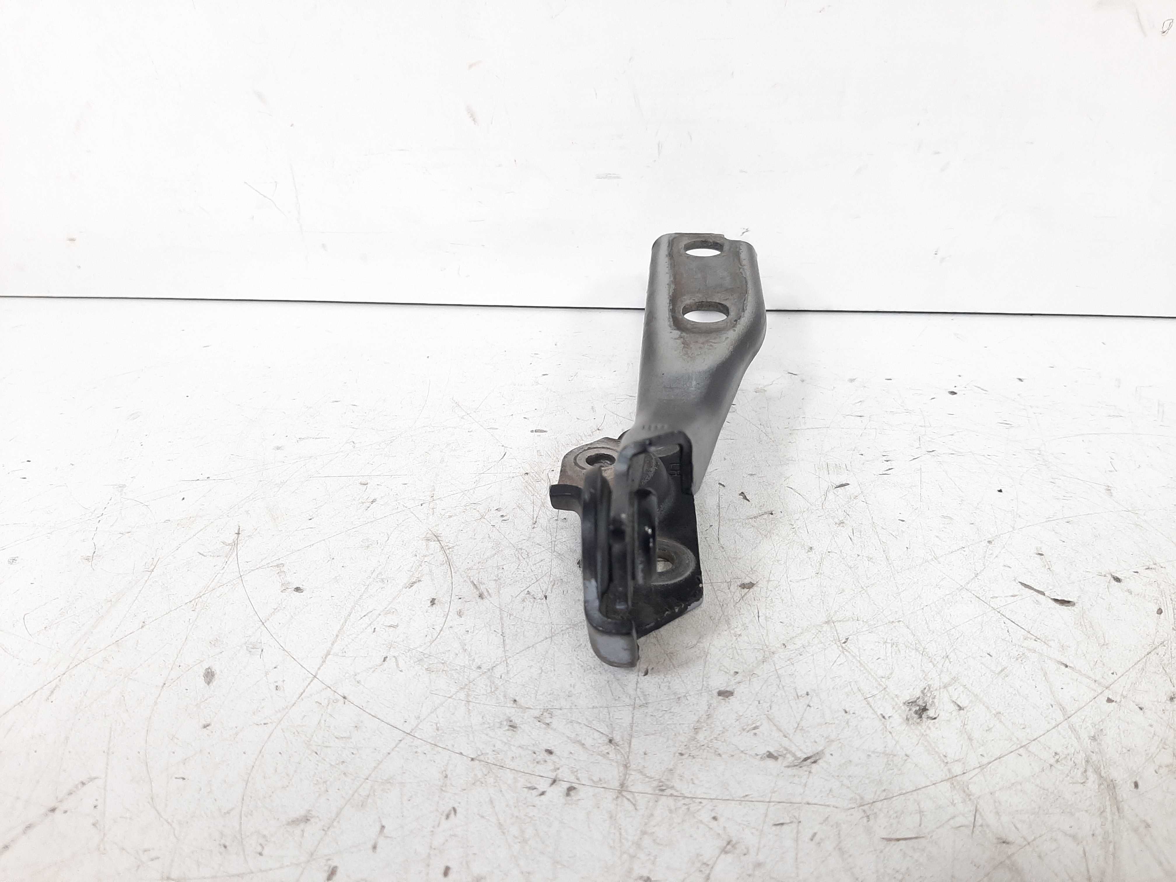 Dobradiça Capo Dianteira Esquerda Audi A3 1999 A 2004 8