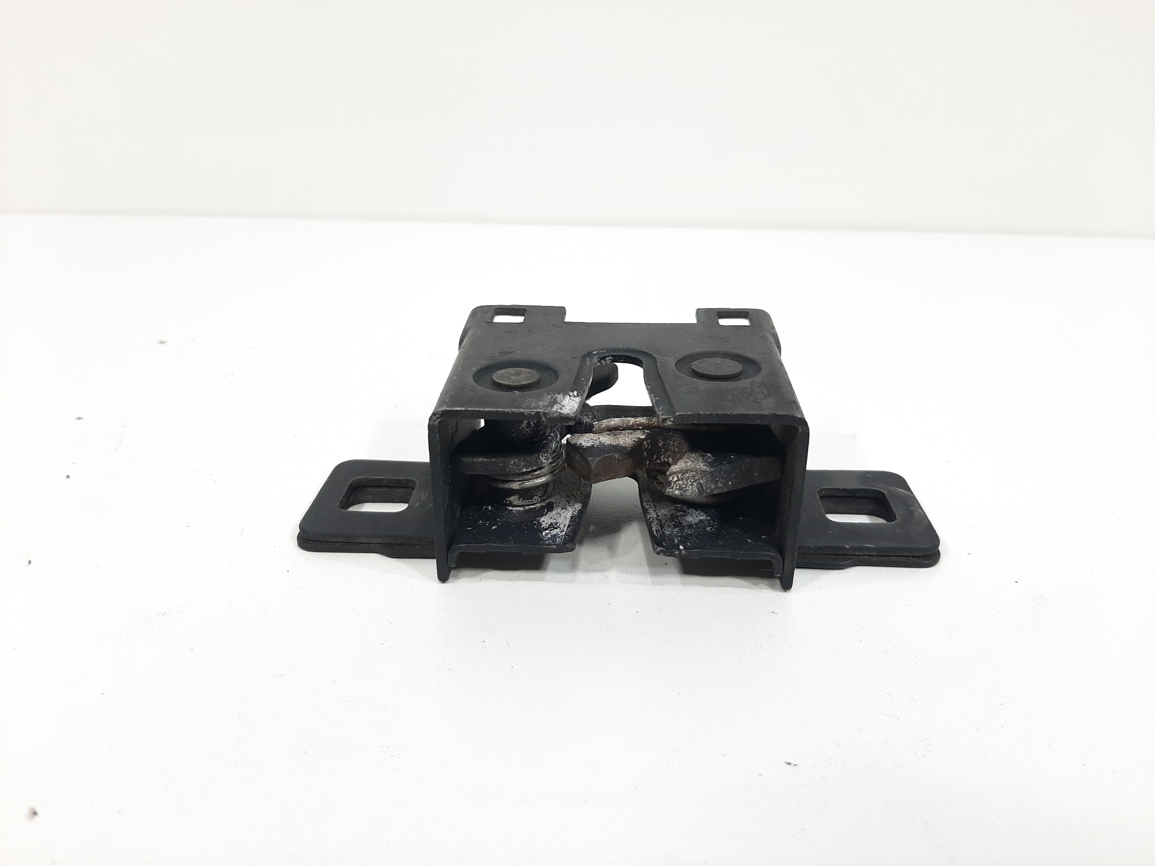 Fechadura Dianteira Esquerda Capô Freelander 2 2007 A 2012 2