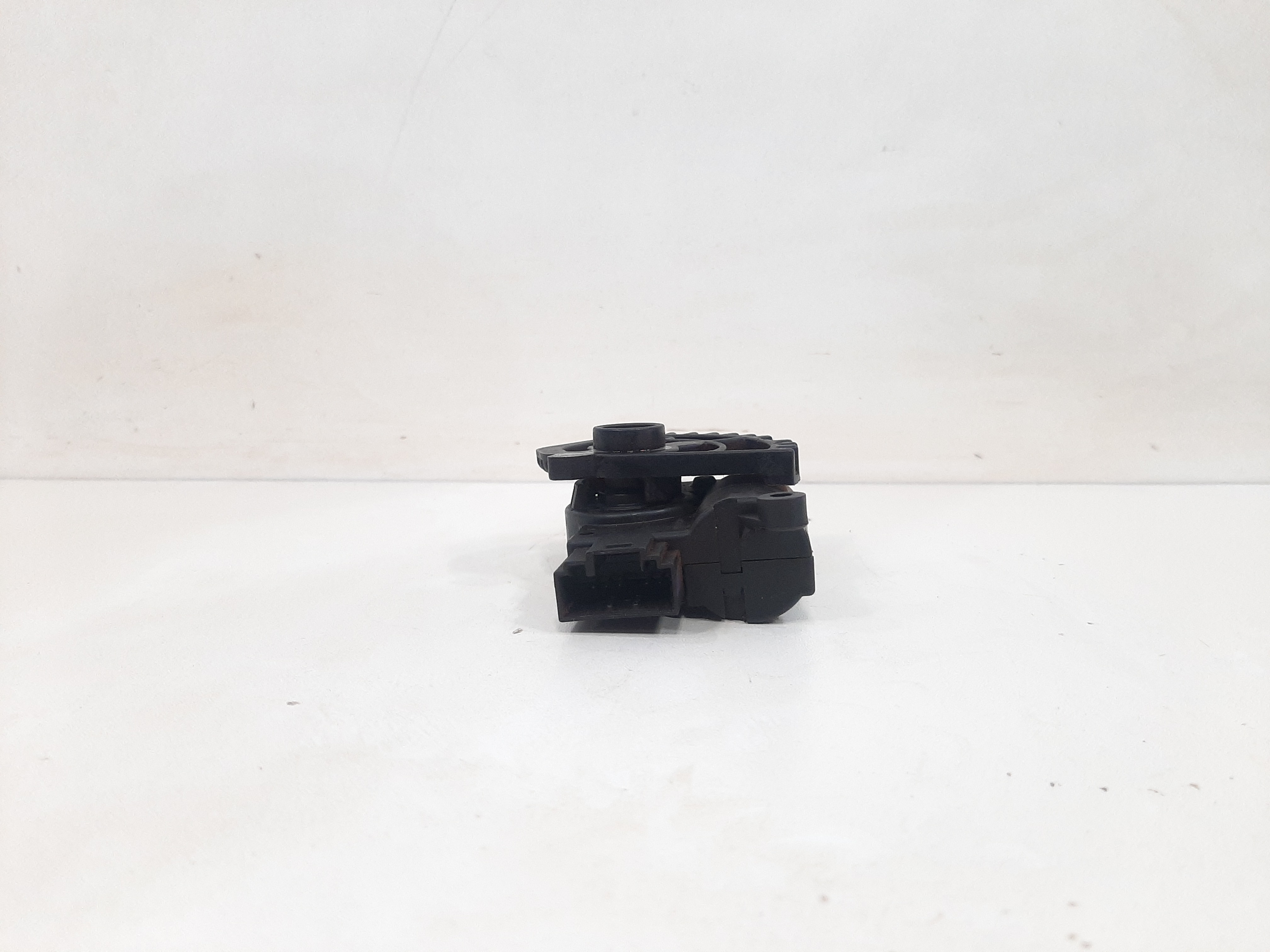 Atuador Caixa Evaporadora  Fiat Toro 2016 A 2023 51592800 6