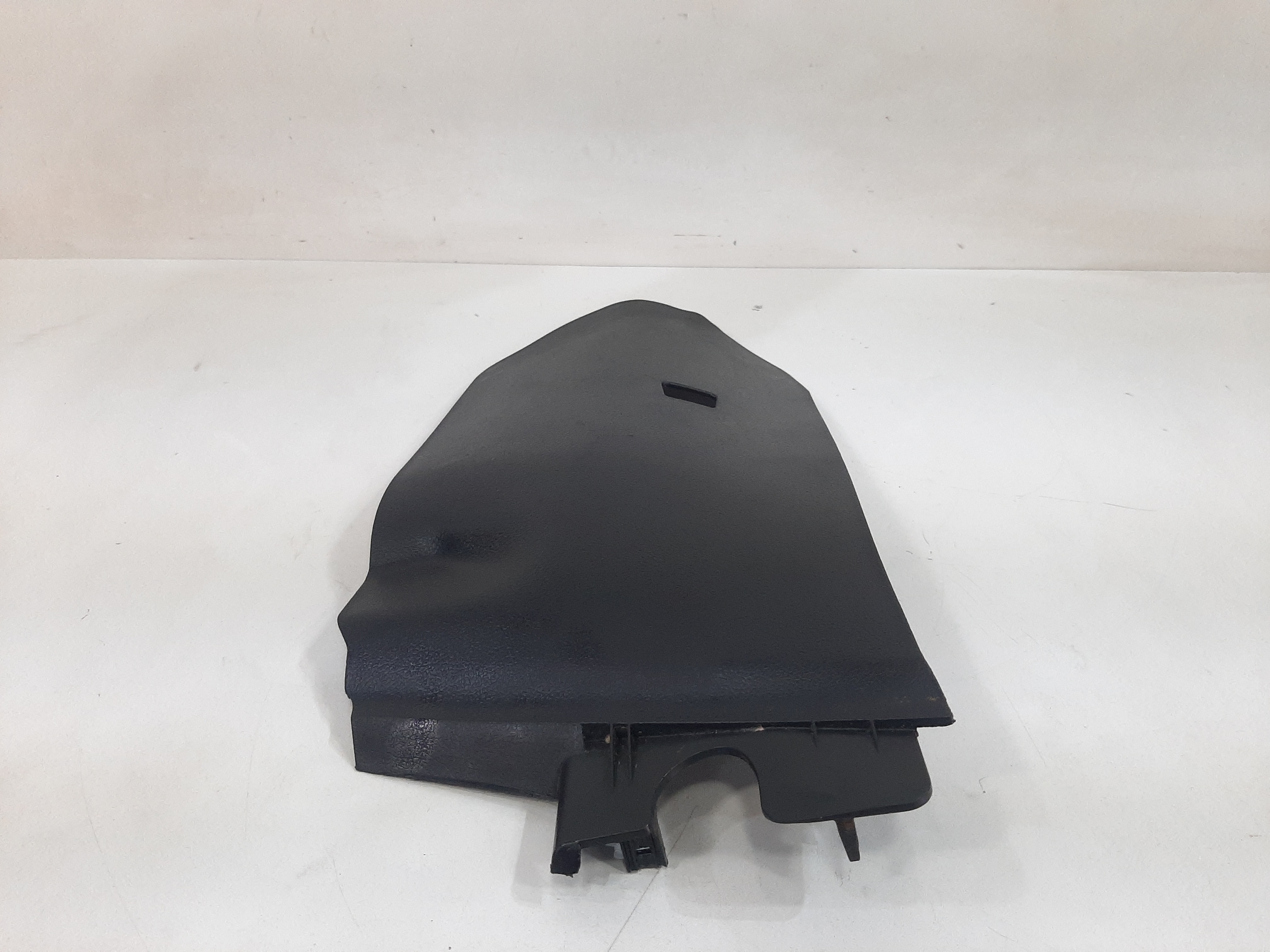 Acabamento Console Lado Direito Kia Cerato Sx3 2009 A 2013 3