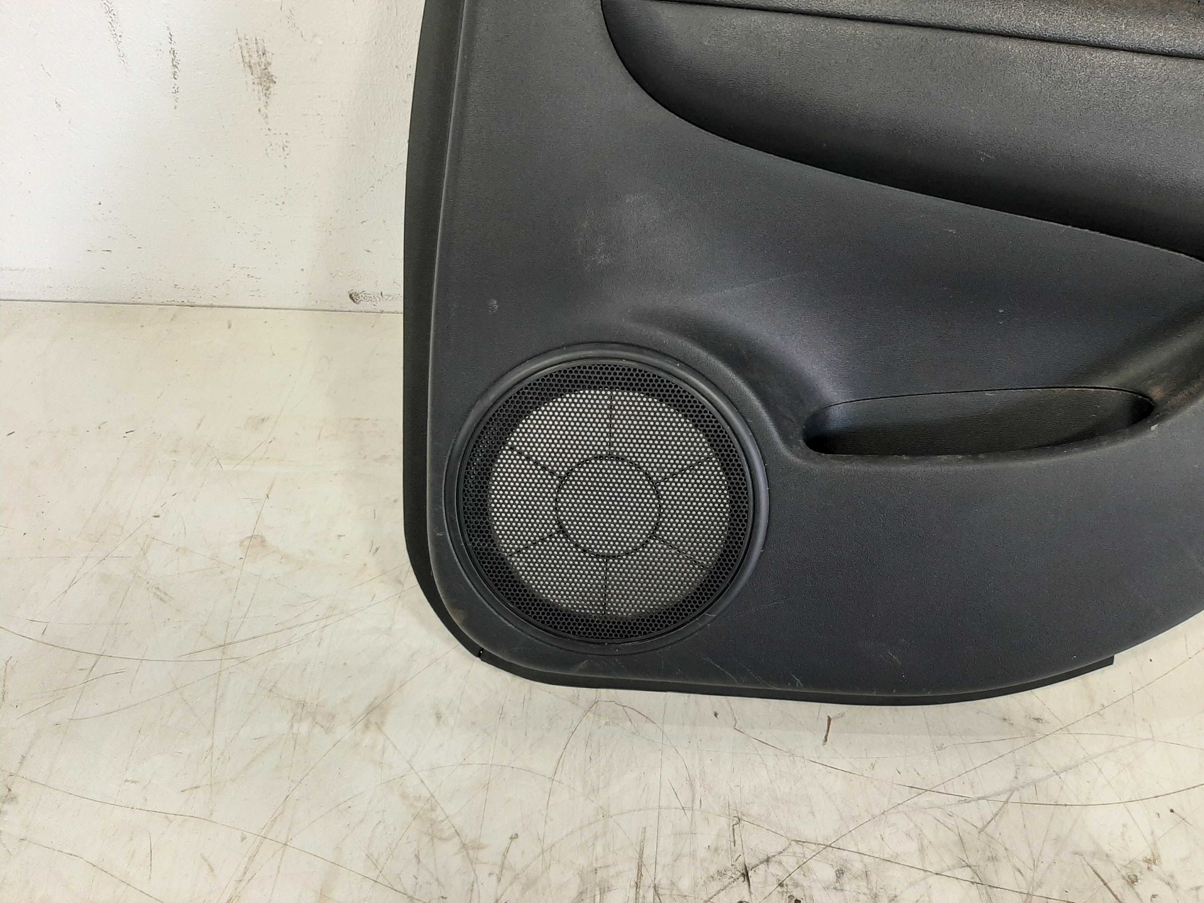 Forro Porta Traseiro Direito Hyundai I30 2009 2010 A 2013 4