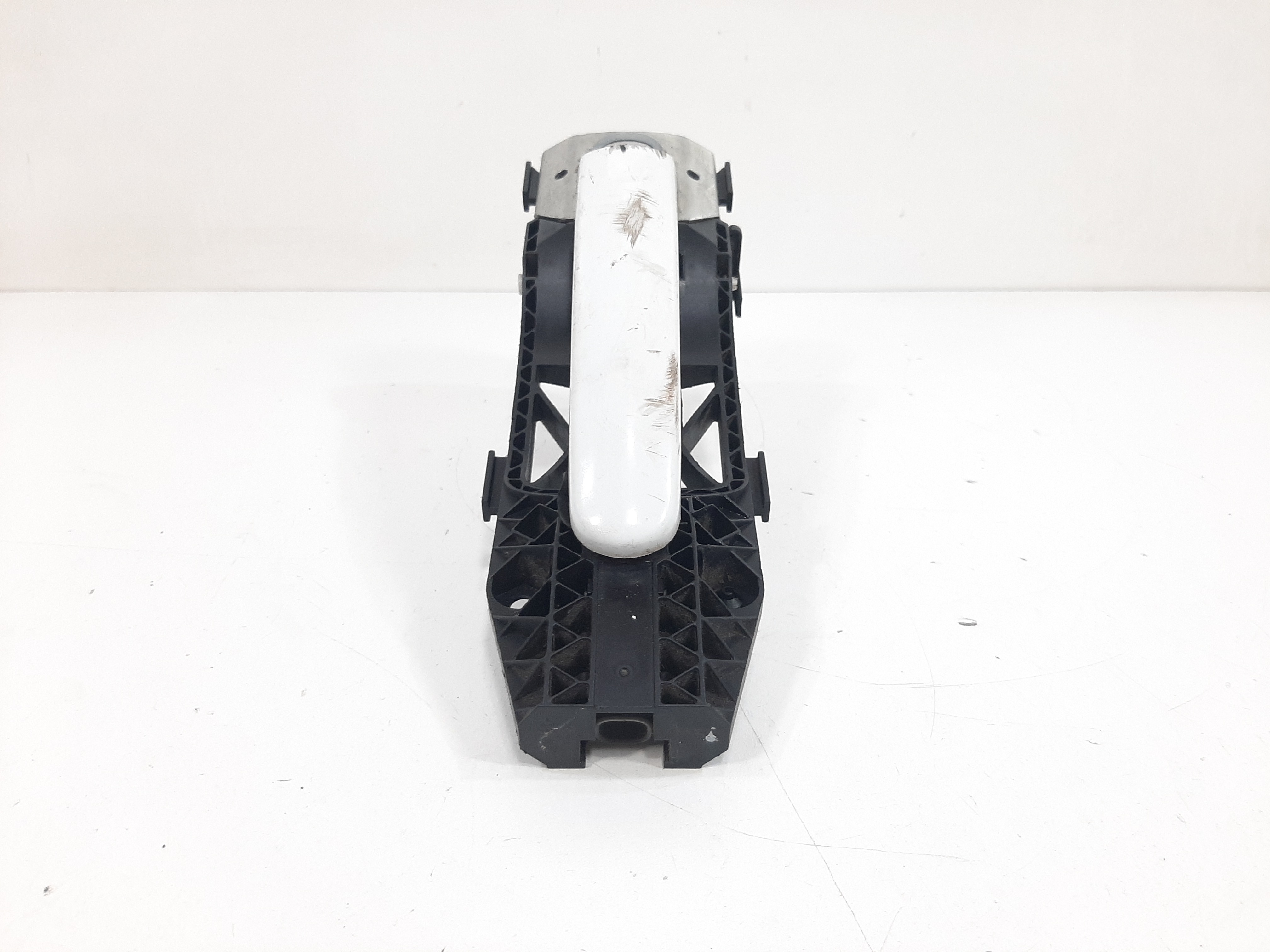Maçaneta Externa Dianteira Esquerda Vw Jetta 2011 A 2015 Dianteira 8
