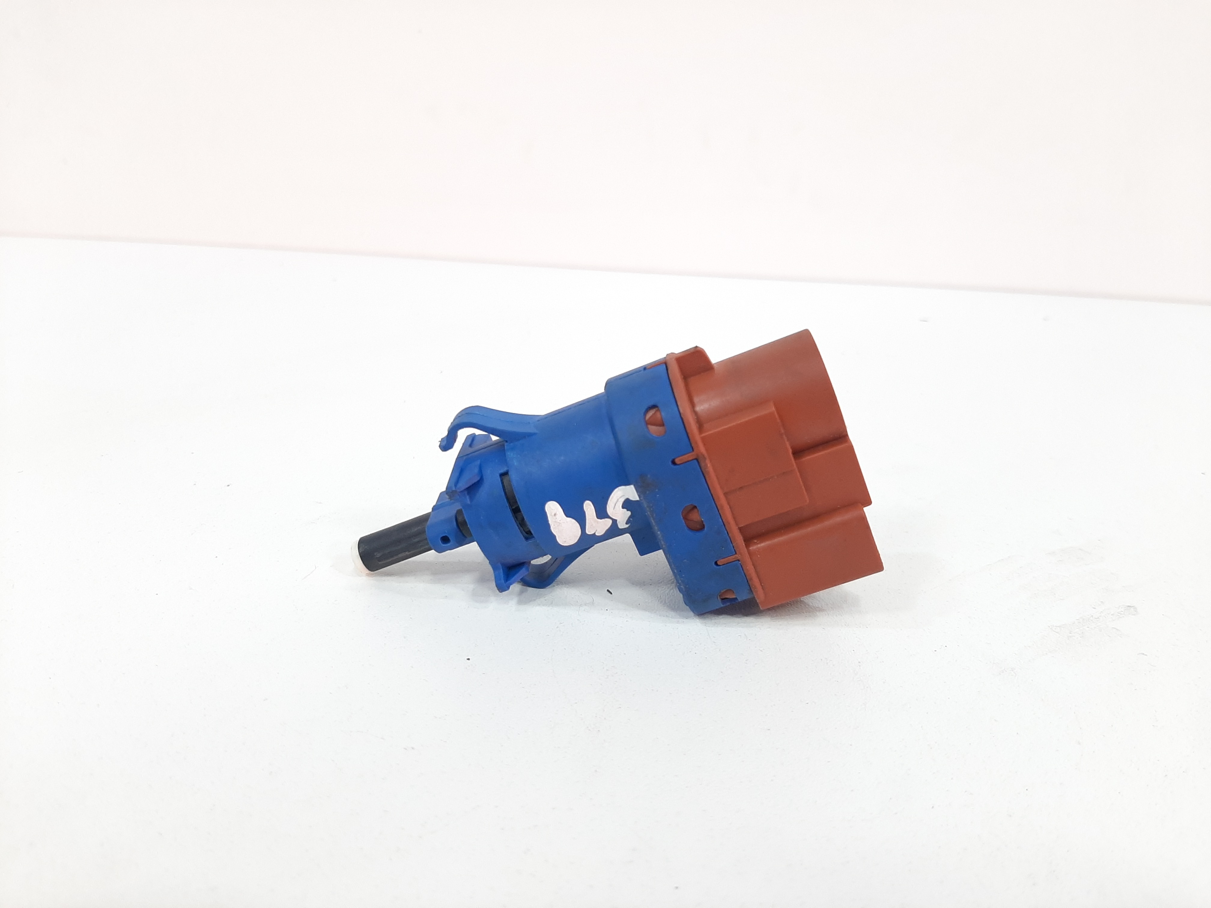 Interruptor Pedal Jeep Renegade 2015 A 2018 50512681 4