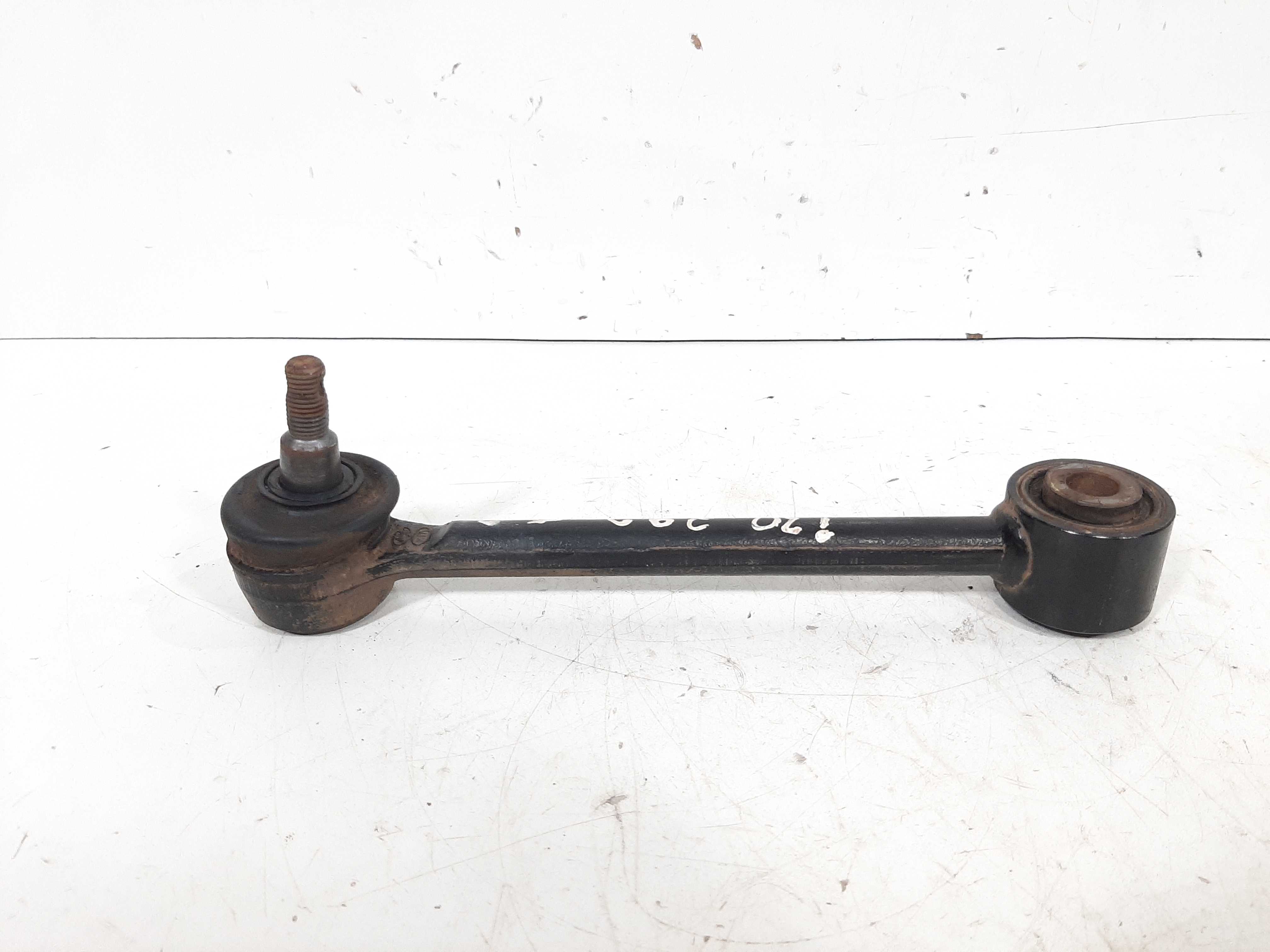 Braço Tirante Traseiro Direito Hyundai I30 2.0 2009 A 2012 7