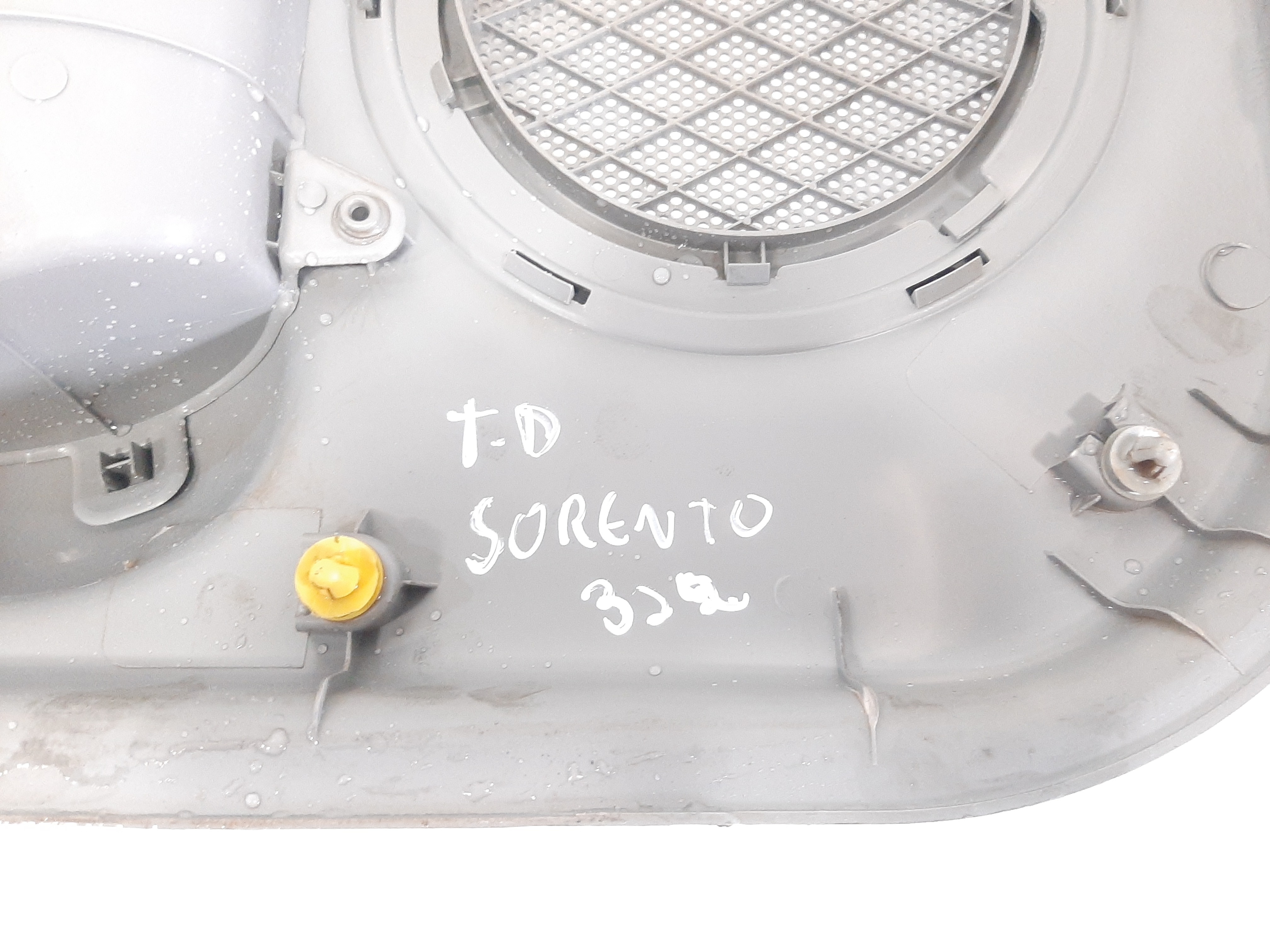 Forro Porta Traseiro Direito Kia Sorento 2002 2003 A 2009 7