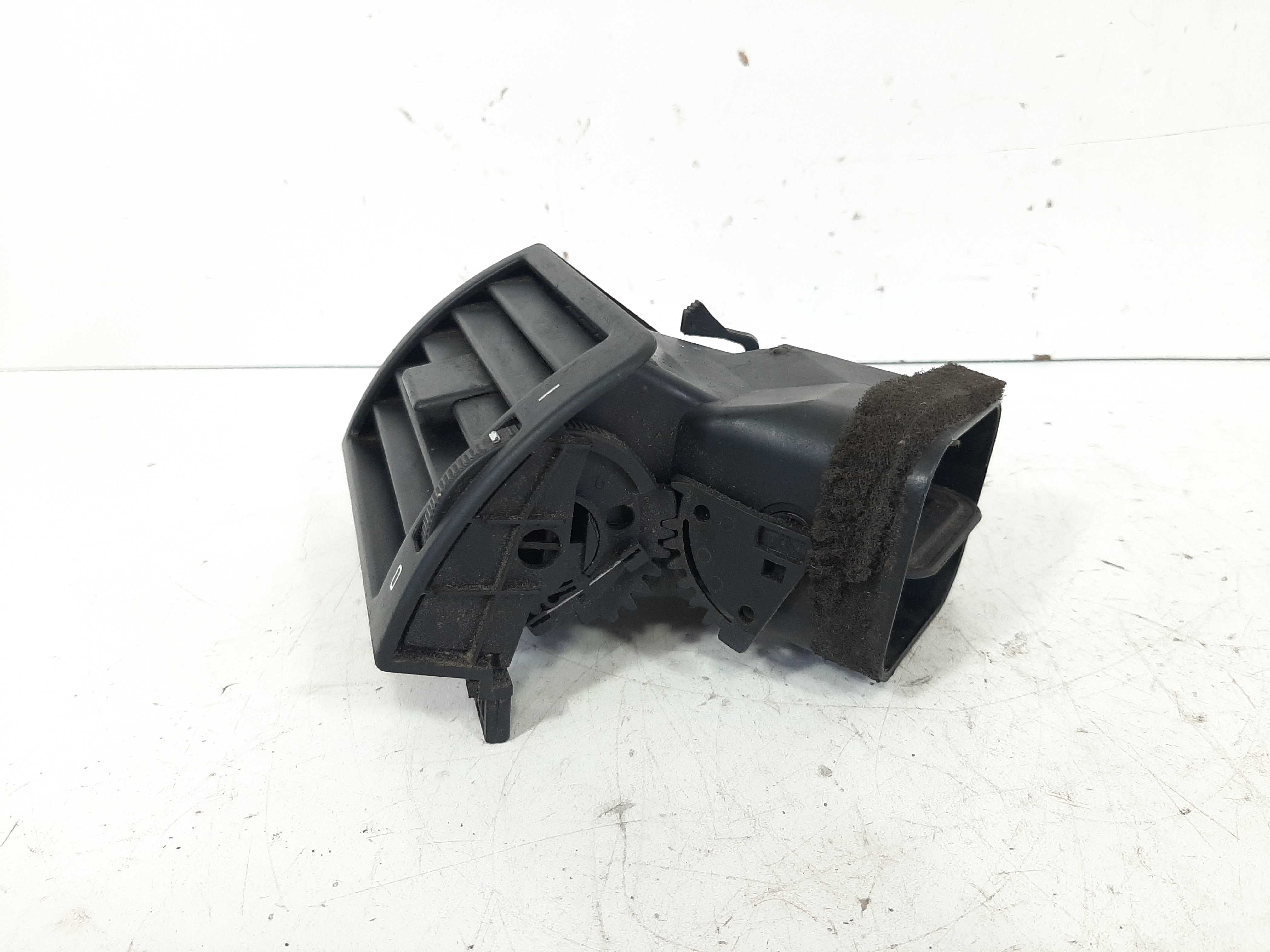Difusor Ar Dianteiro Esquerdo Bmw 325i E46 2001 2002 A 2005 7