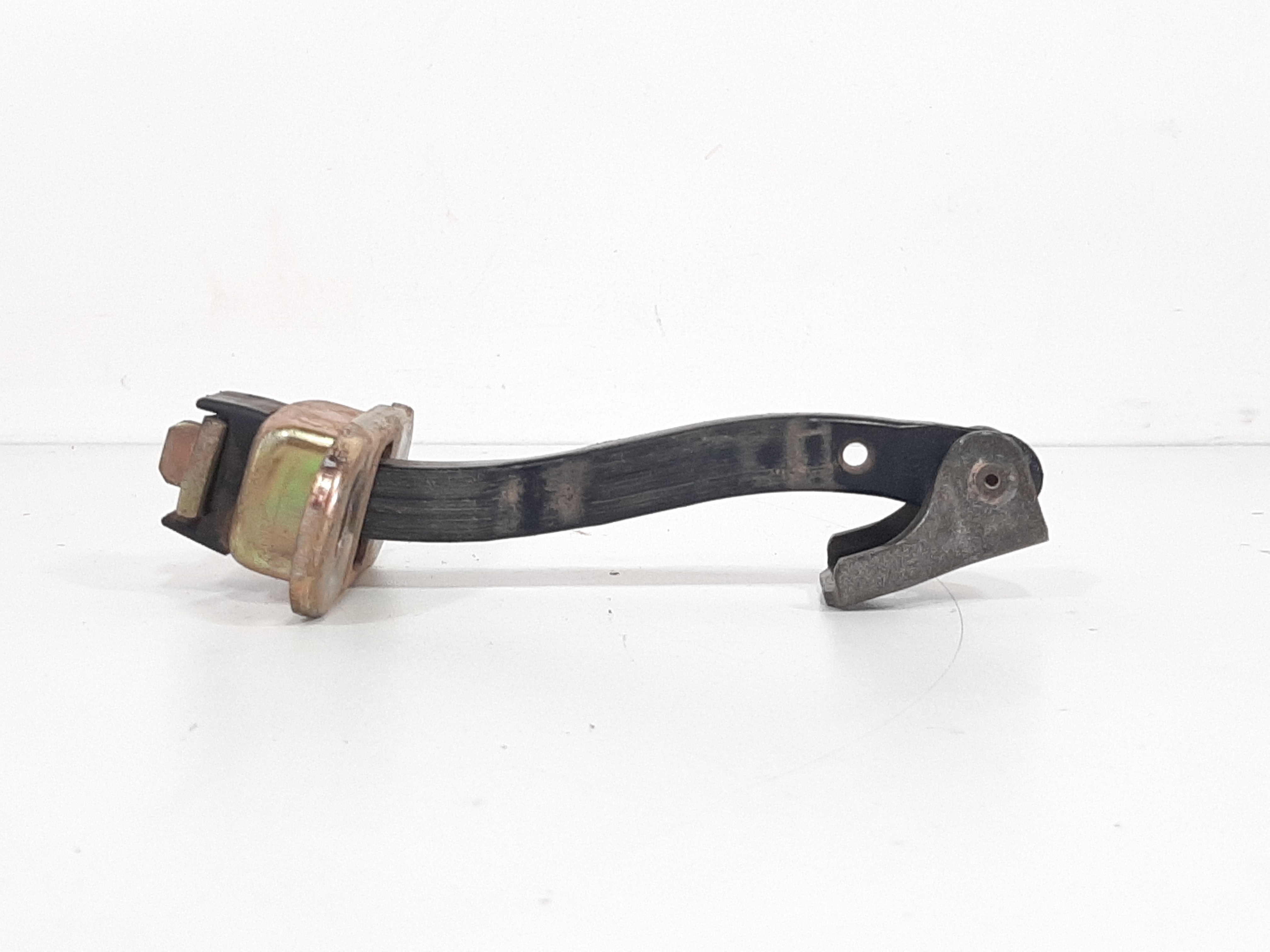 Limitador Porta Traseira Direita Mitsubishi Pajero Tr4 2004 5