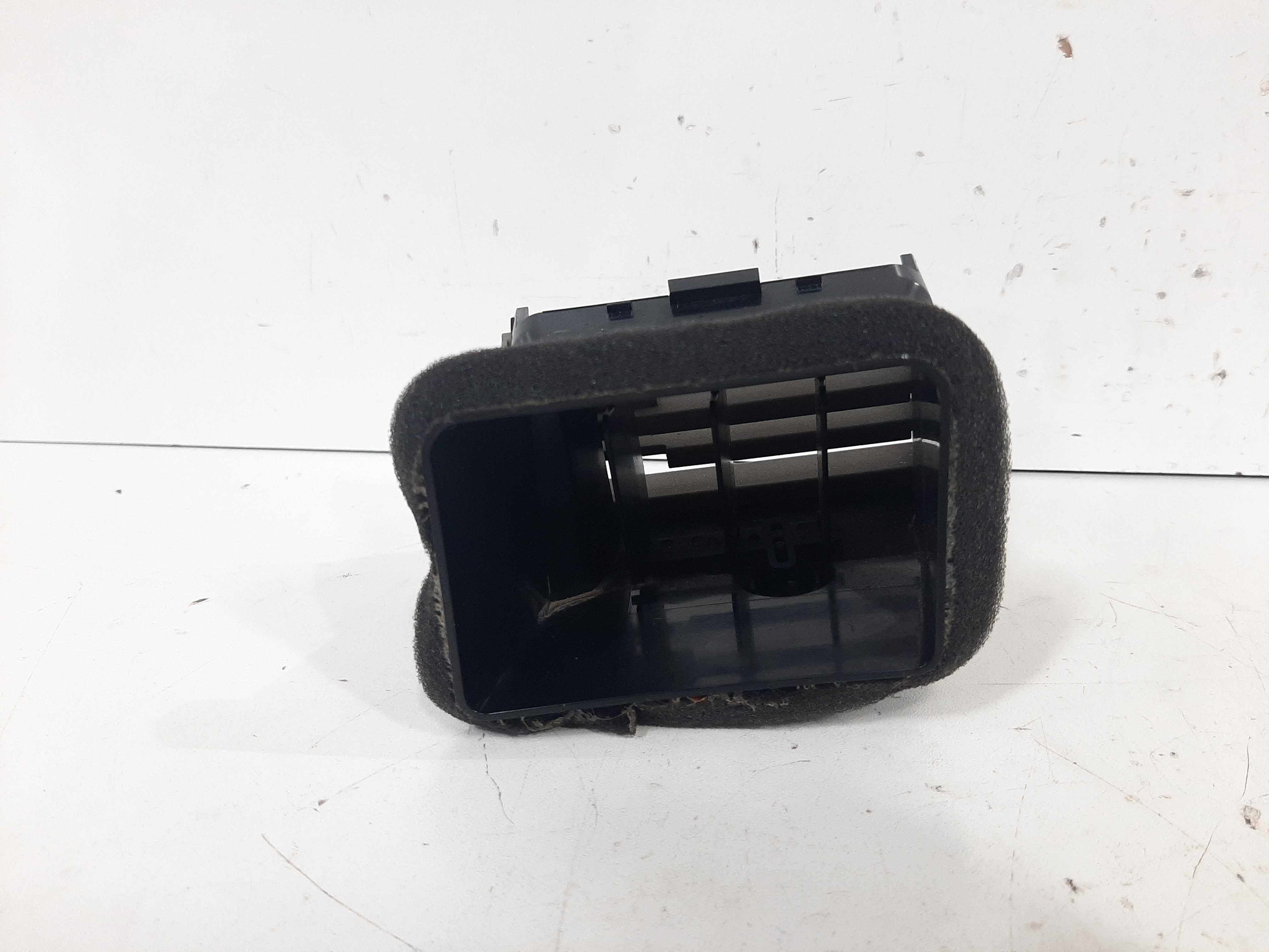 Difusor Ar Dianteiro Esquerdo Gm Spin 2012 2013 2014 A 2017 6
