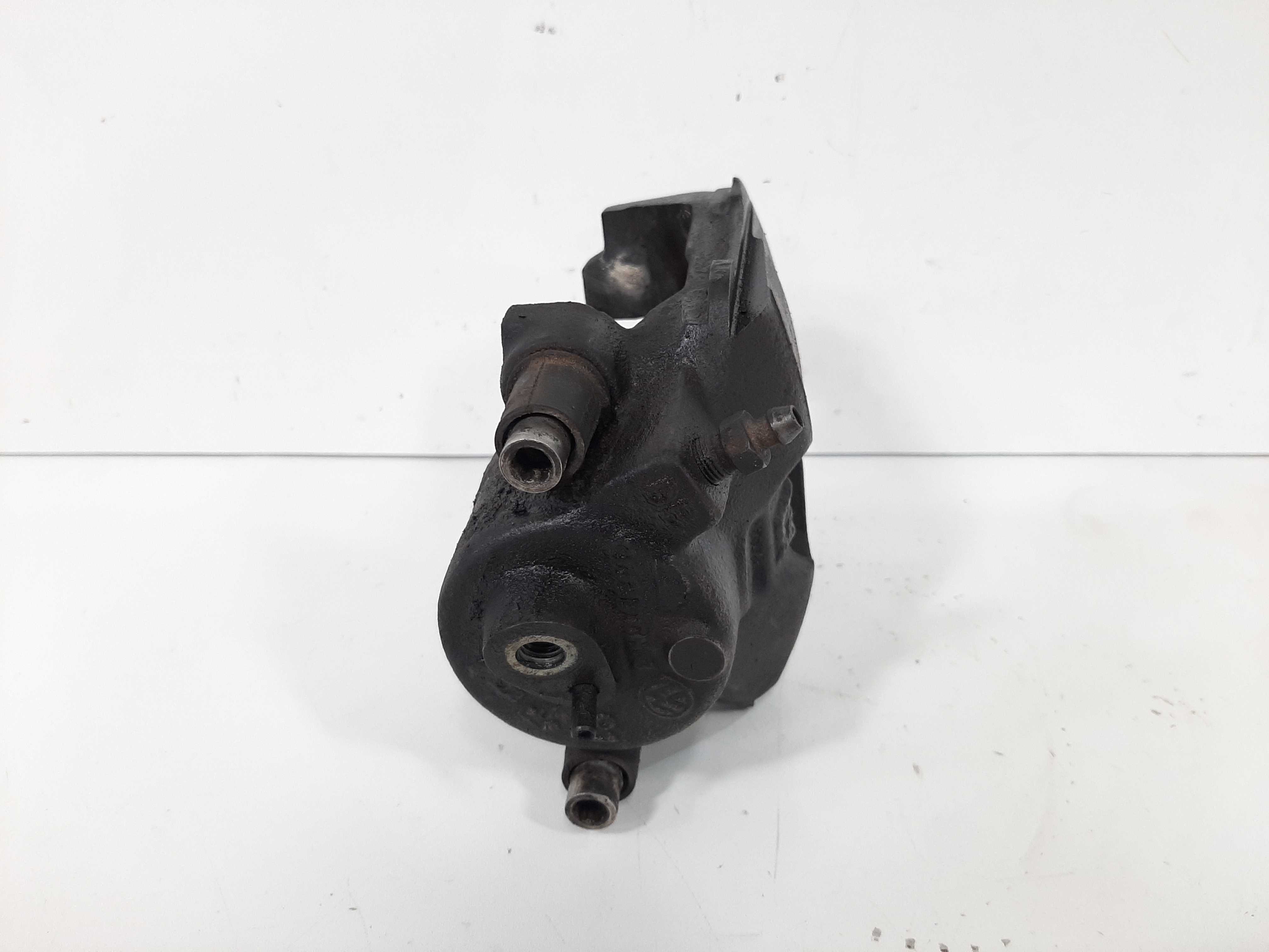 Pinça Dianteira Esquerda Audi A3 1.8 1997 1998 A 2003 5