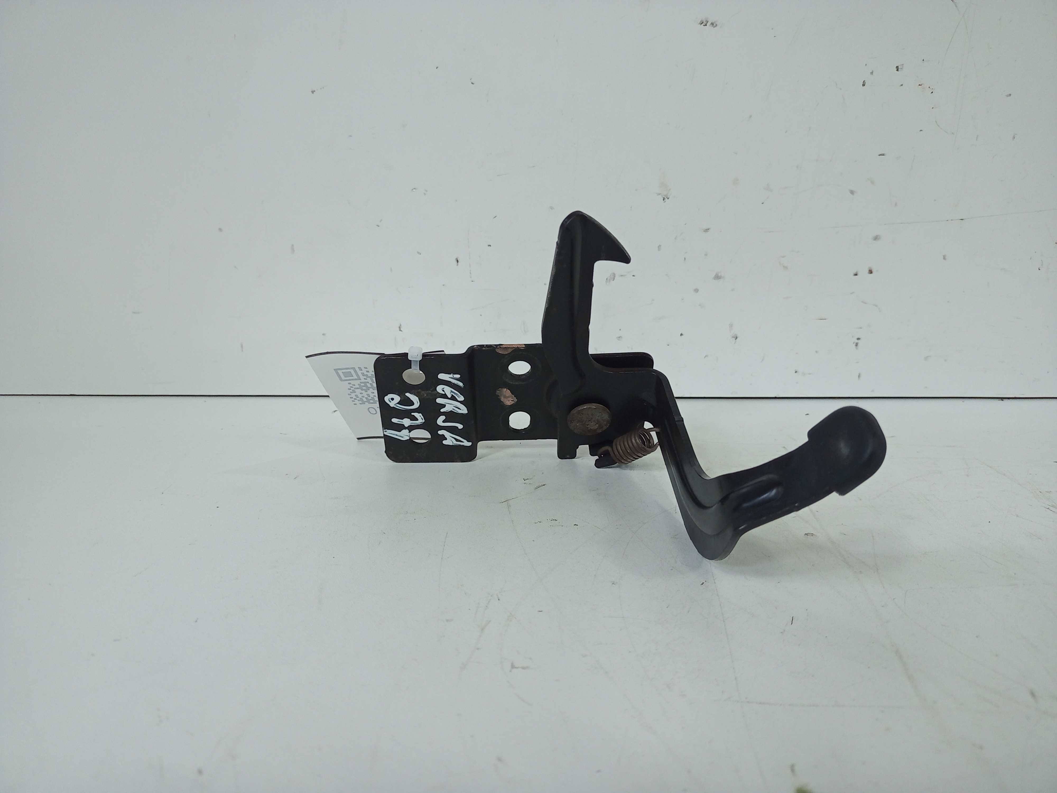 Fechadura Capô Nissan Versa 2011 2012 2013 2014 2015 A 2018 2