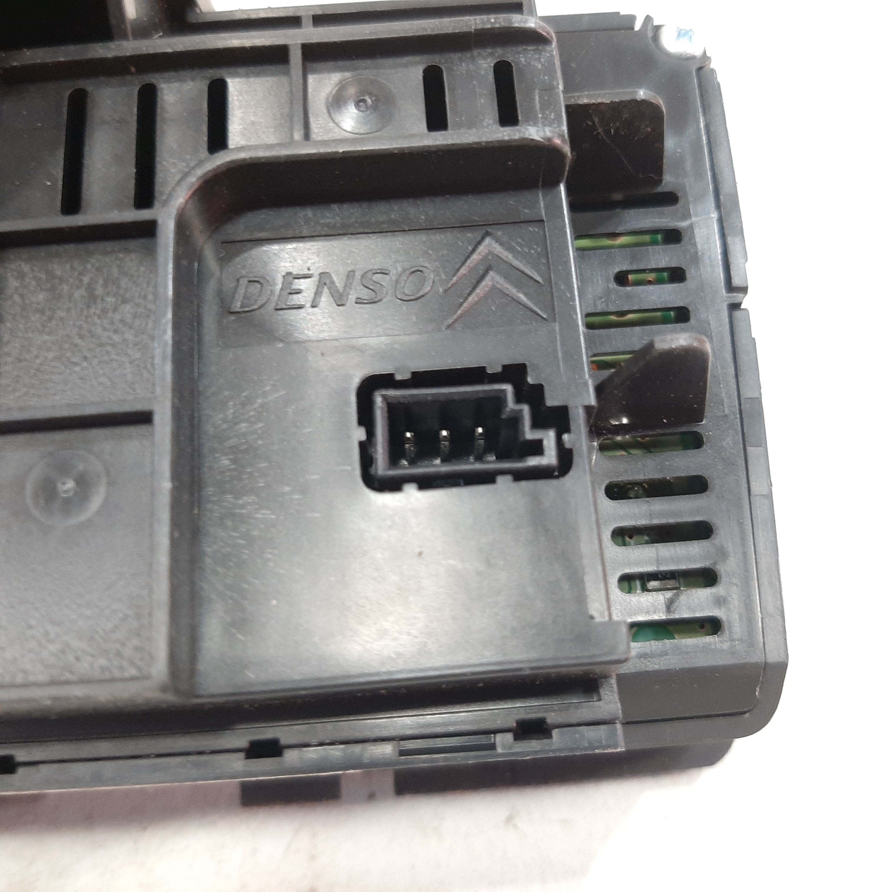 Comando Ar Esquerdo Citroen C4 Picasso 2009 A 2014 Detalhe 8