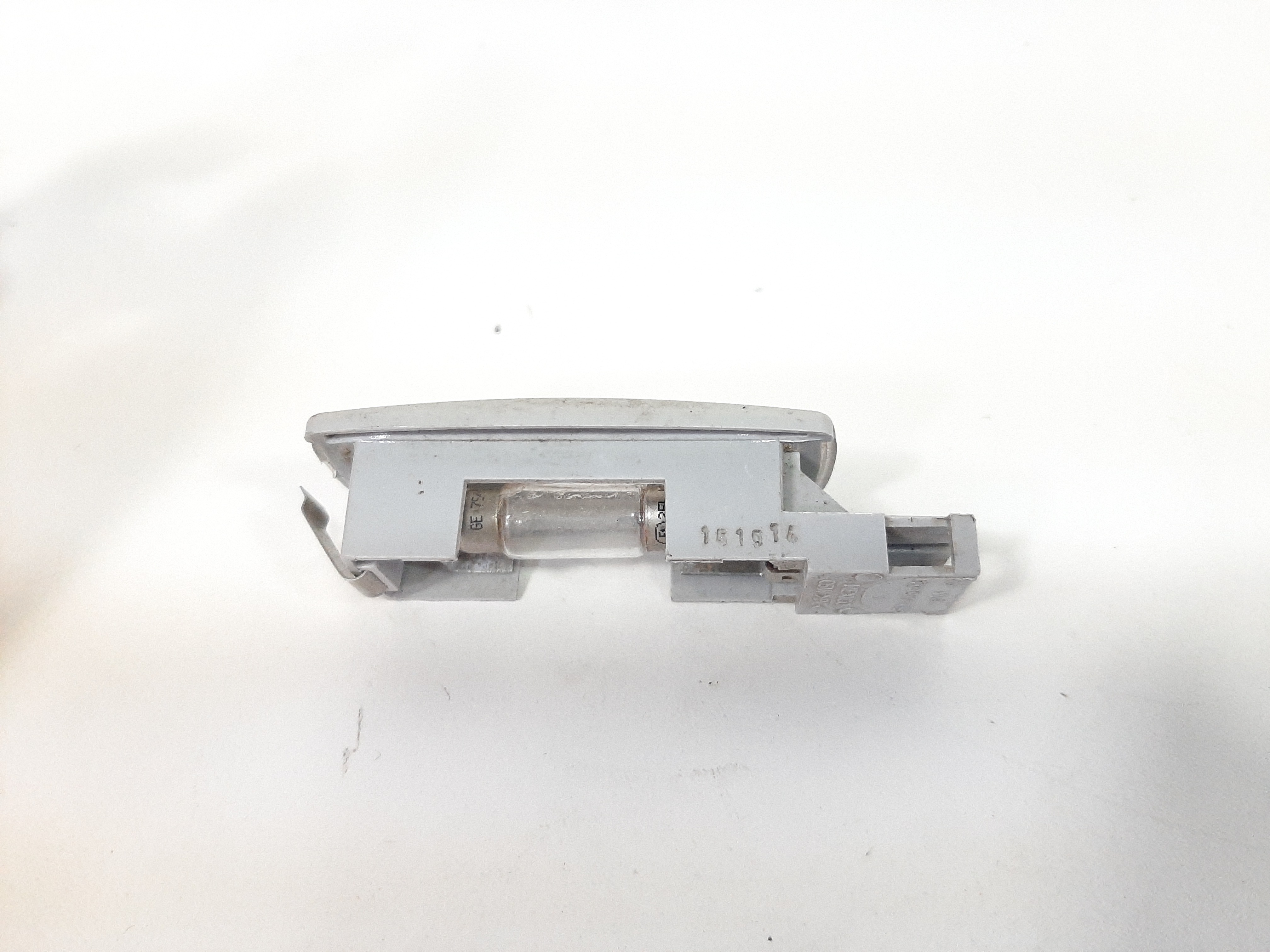 Luz Cortesia Quebra-sol Eaquerdo Vw Jetta Tiguan 2011 A 2016 5