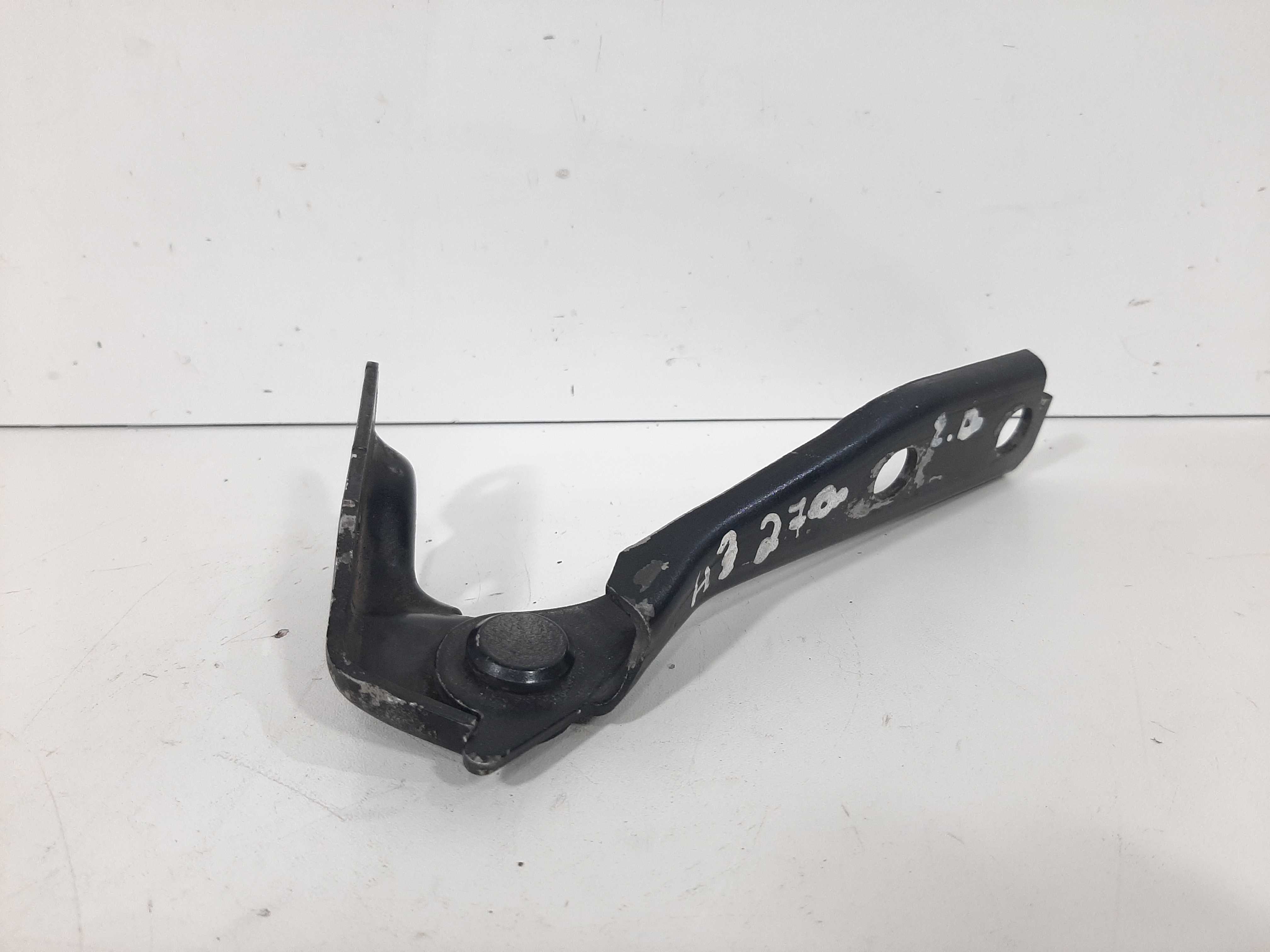 Braço Capô Lado Direito Audi A3 1997 1998 1999 2000 A 2003 3