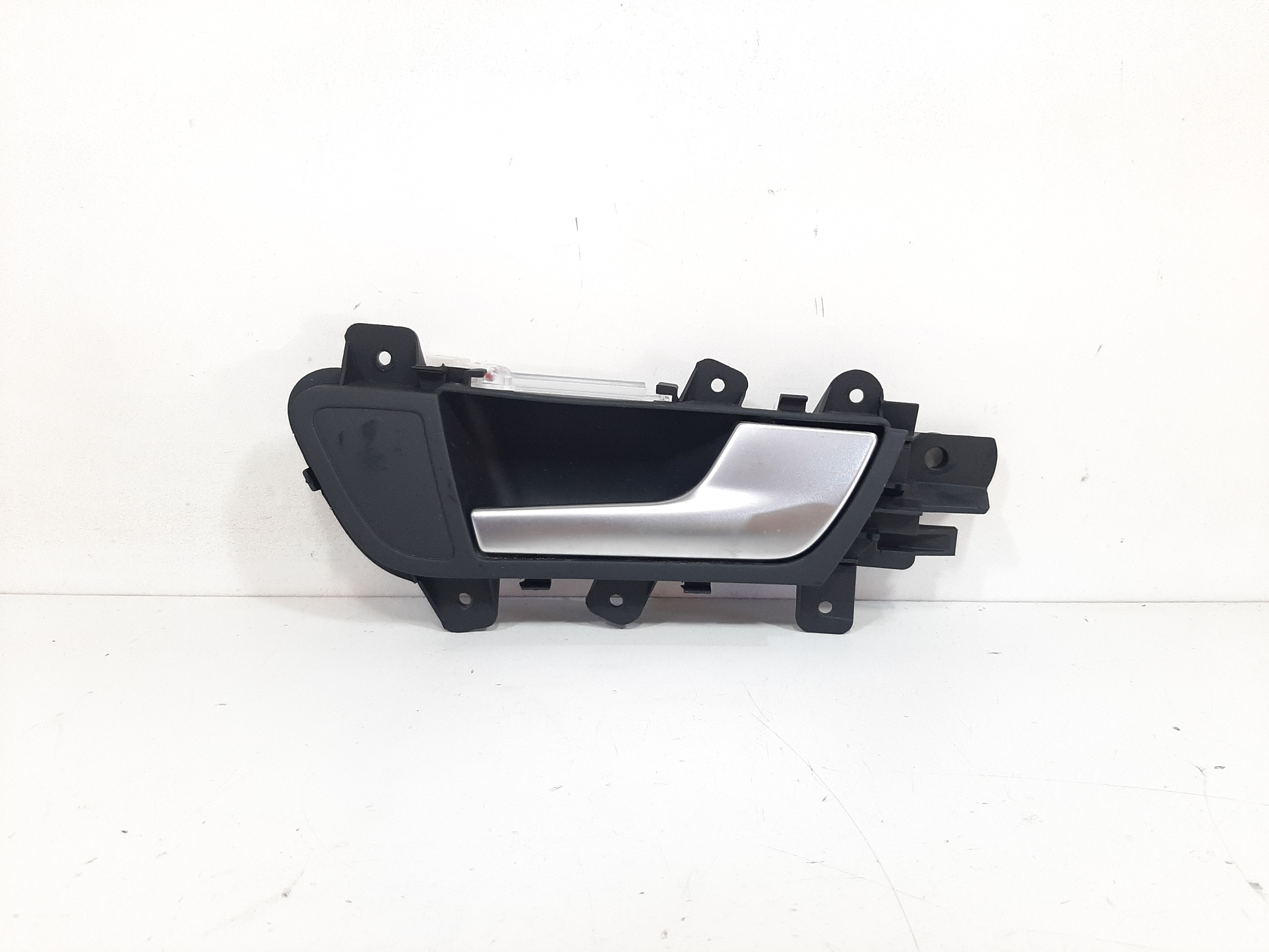 Maçaneta Interna Dianteira Direita Audi A4 2010 2011 A 2015 9