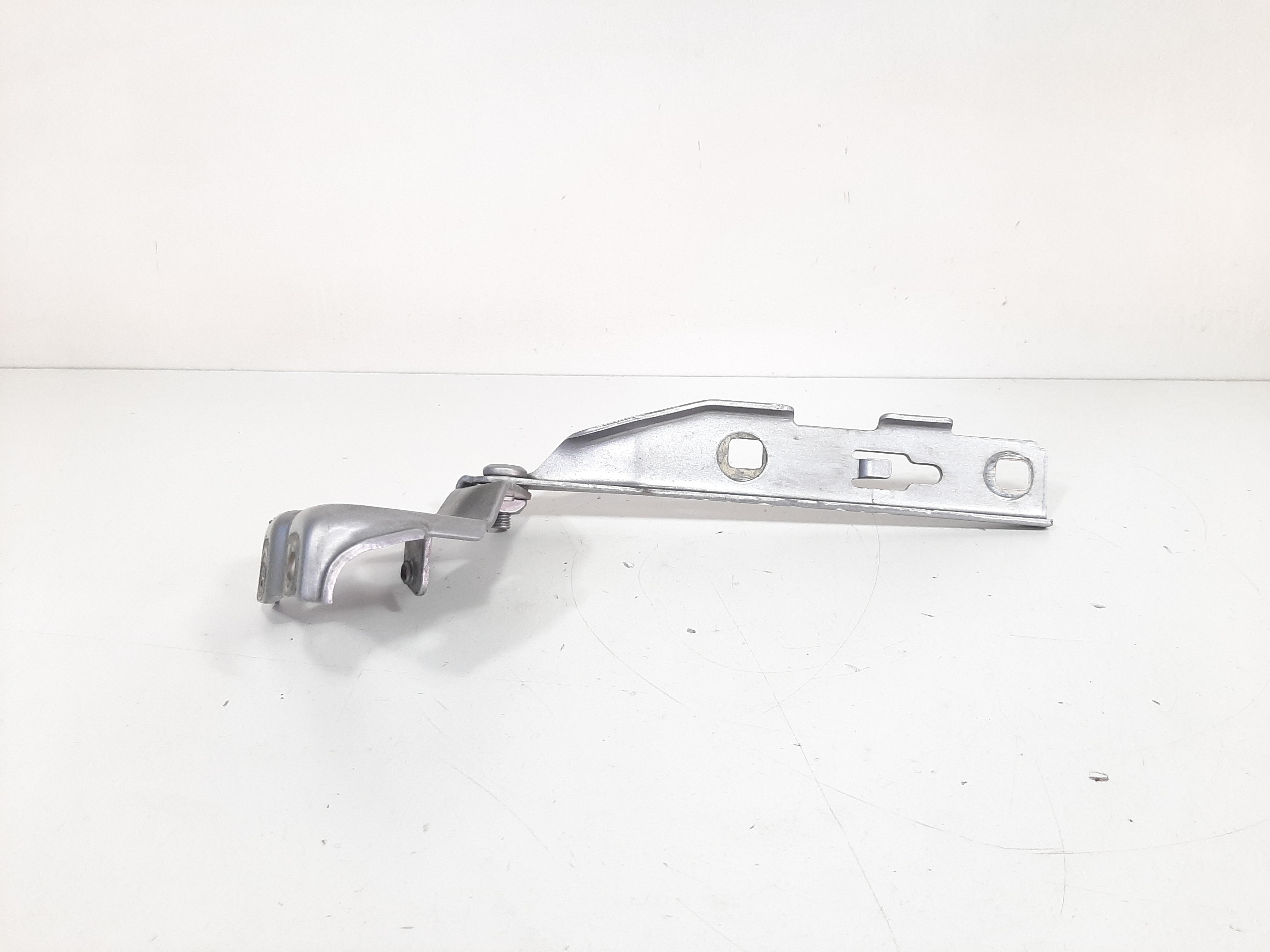 Dobradiça Lado Esquerdo Capô Audi A4 2013 2014 2015 6