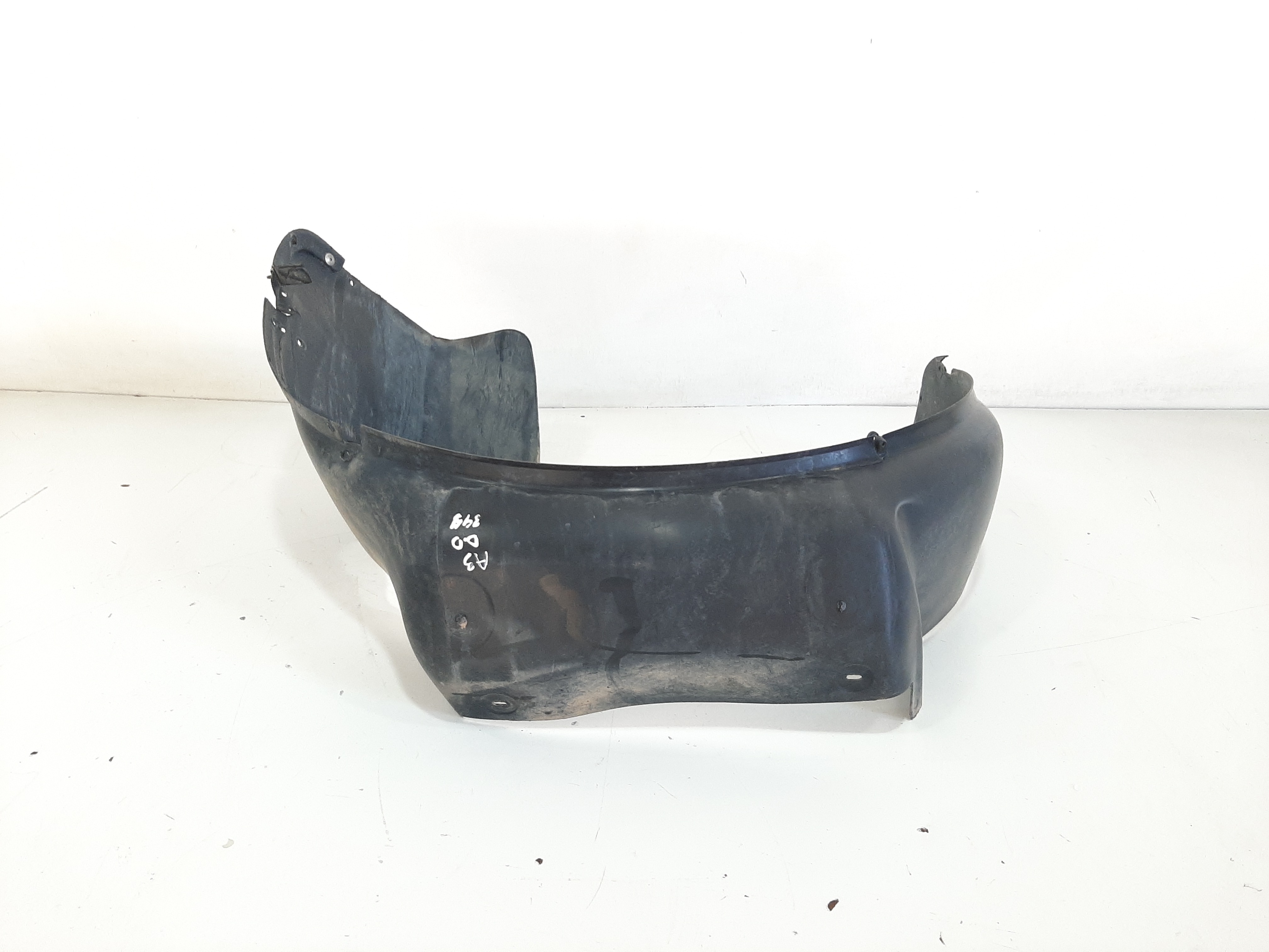 Parabarro Dianteiro Direito Audi A3 1997 A 2006 C/ Avaria 1